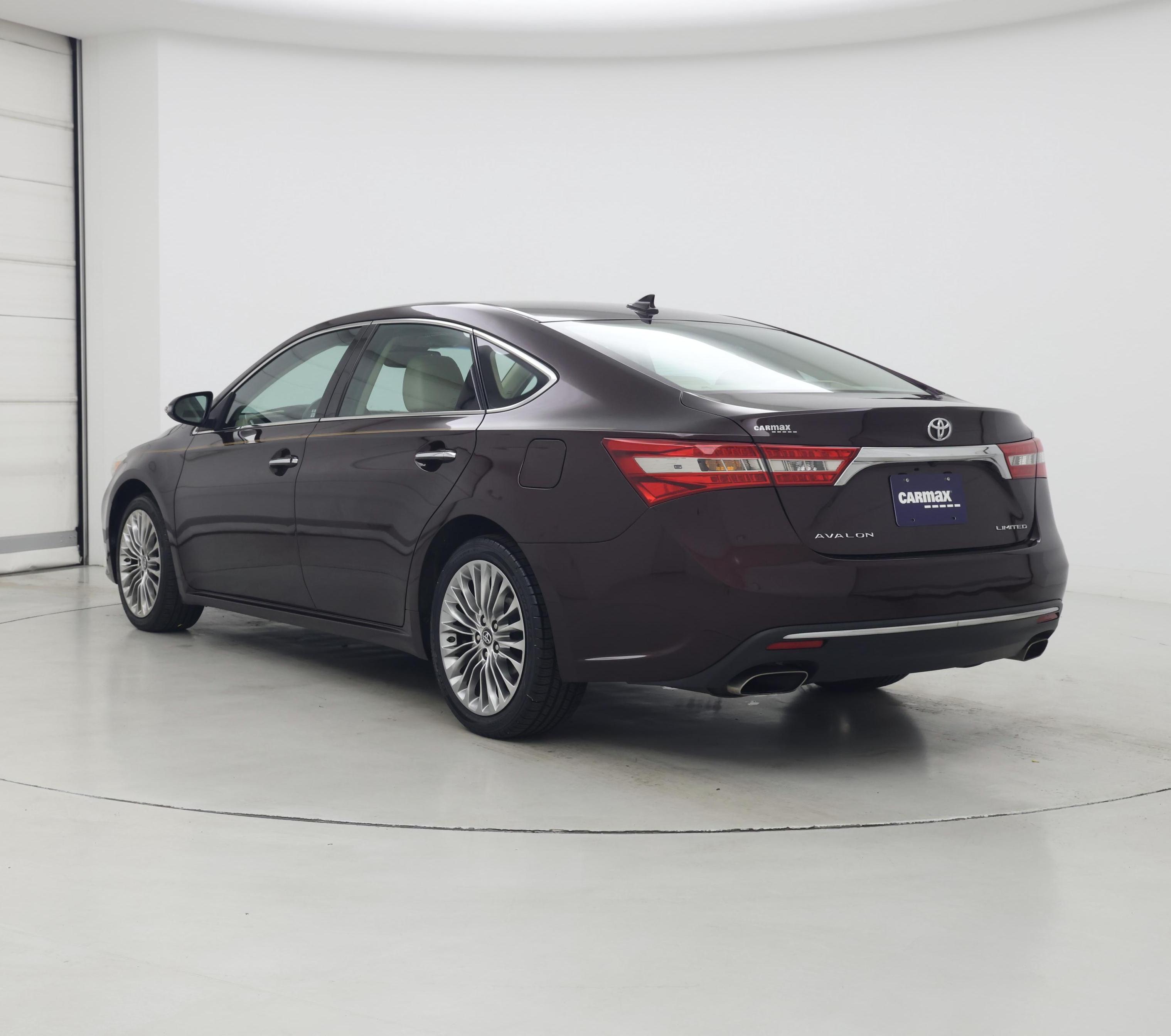 Thumbnail: 2016 Toyota Avalon - 2
