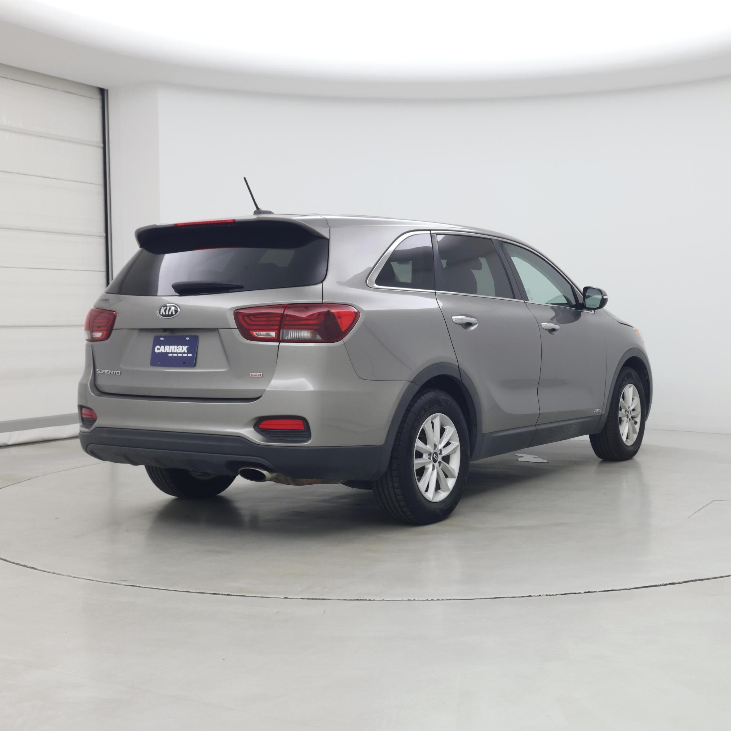 Thumbnail: 2019 Kia Sorento - 8