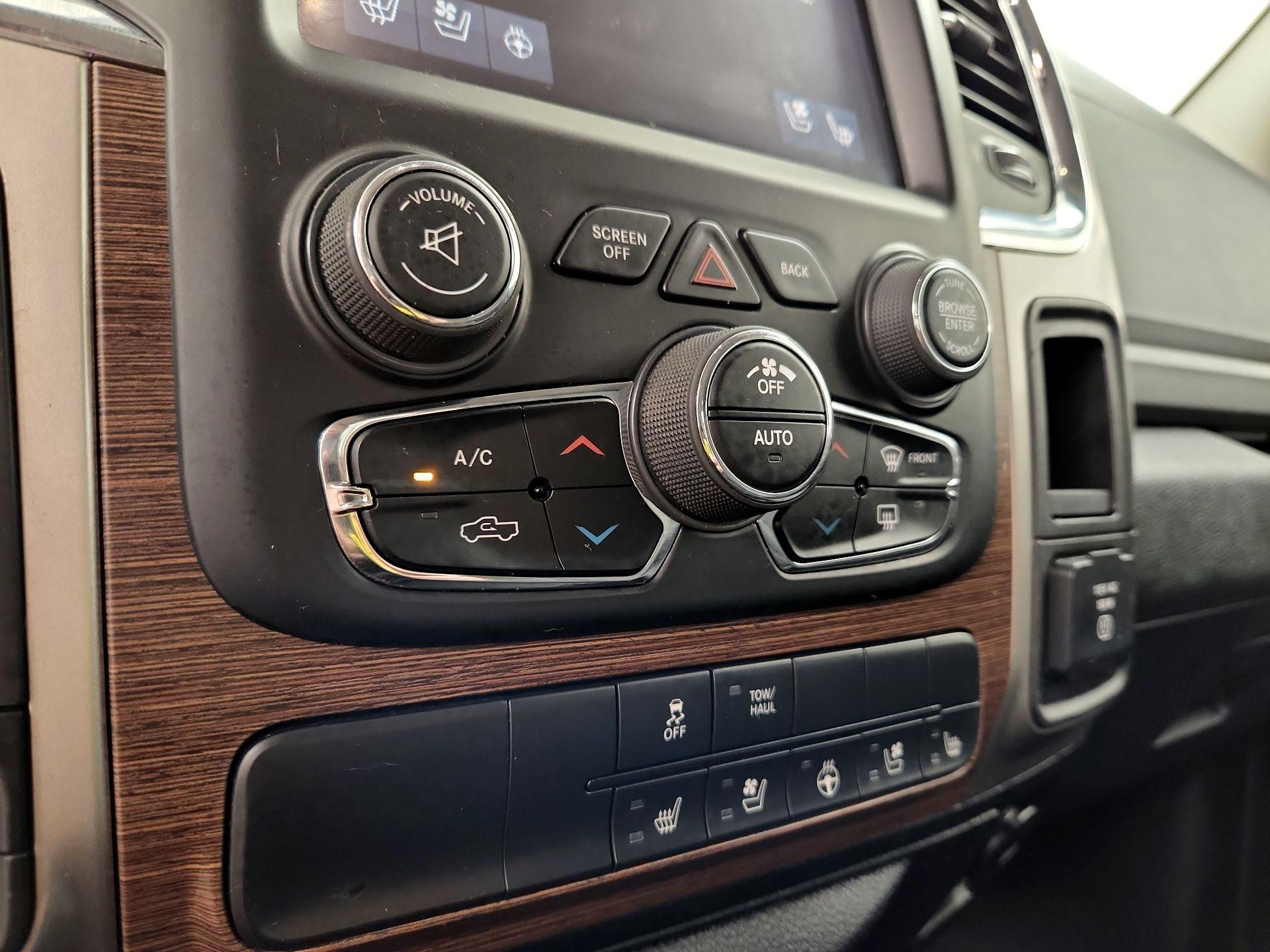 Thumbnail: 2015 RAM 1500 - 16