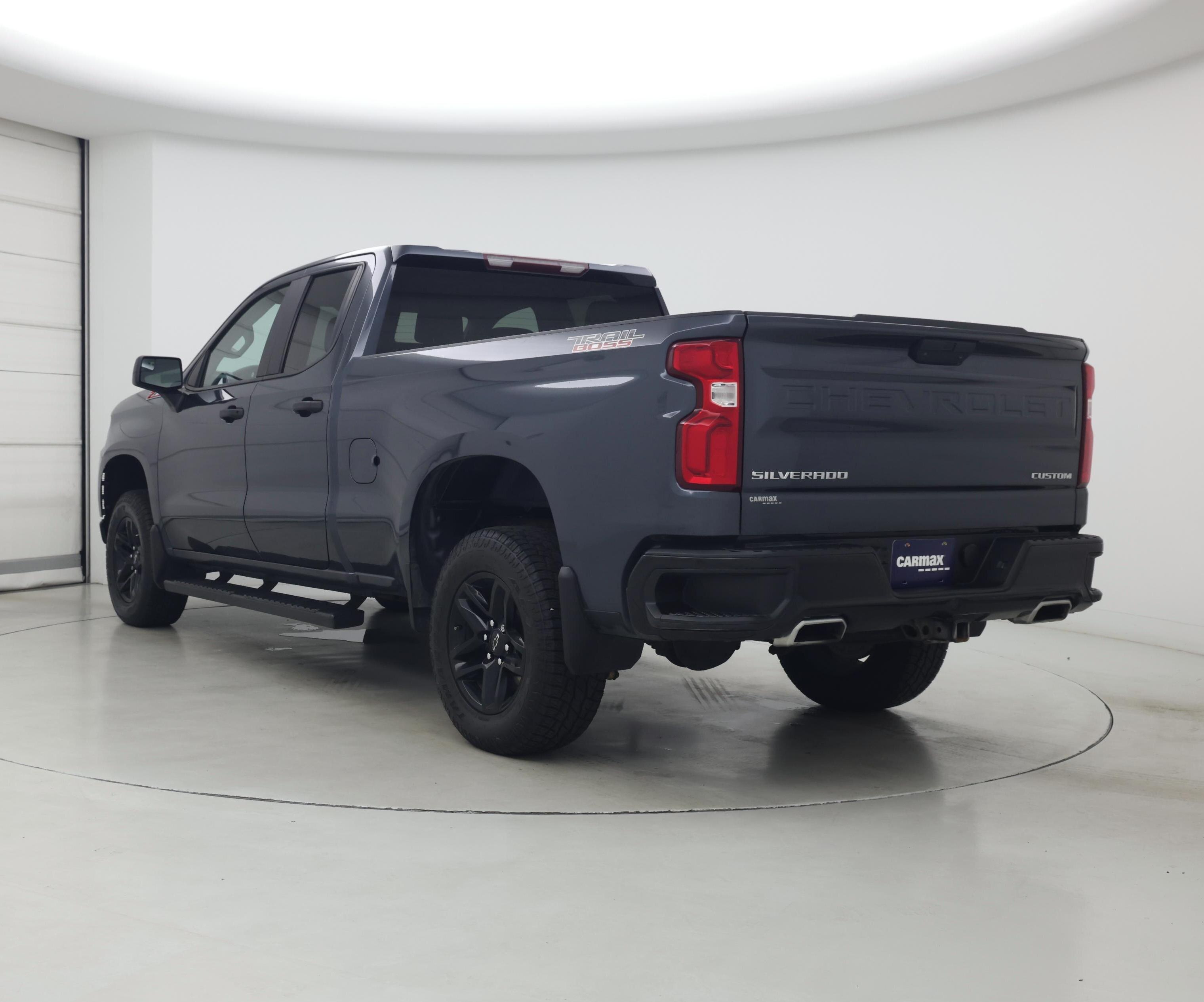 Thumbnail: 2019 Chevrolet Silverado 1500 - 2