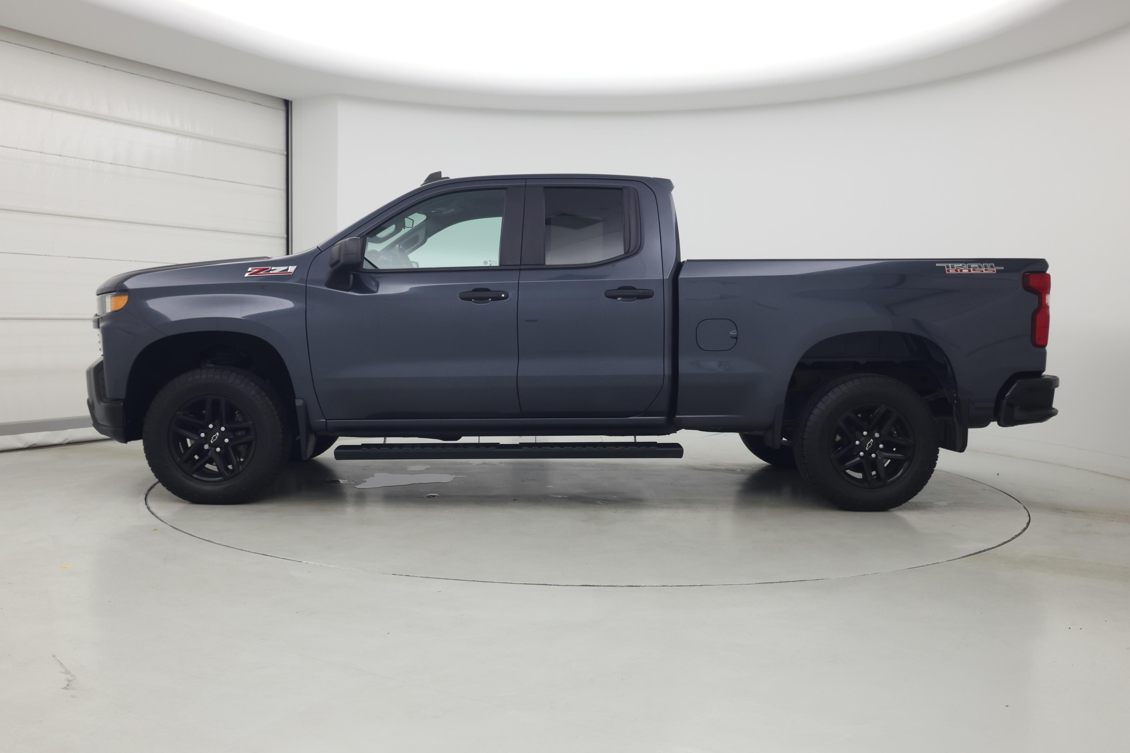 Thumbnail: 2019 Chevrolet Silverado 1500 - 3