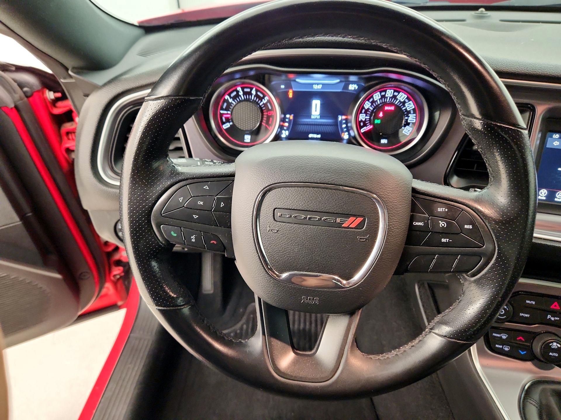 Thumbnail: 2019 Dodge Challenger - 10