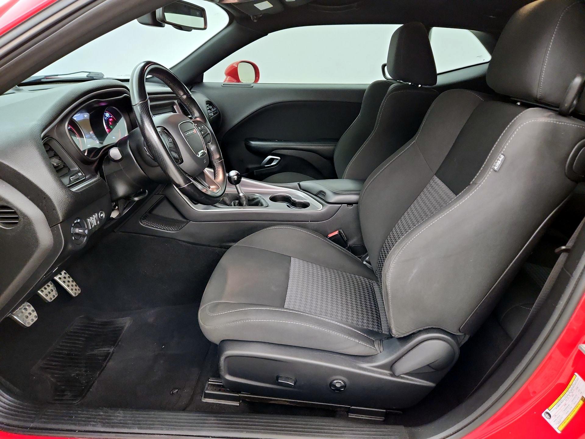 Thumbnail: 2019 Dodge Challenger - 11