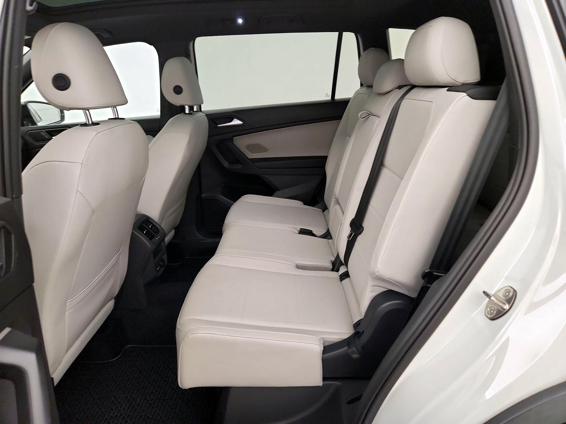 Thumbnail: 2021 Volkswagen Tiguan - 20