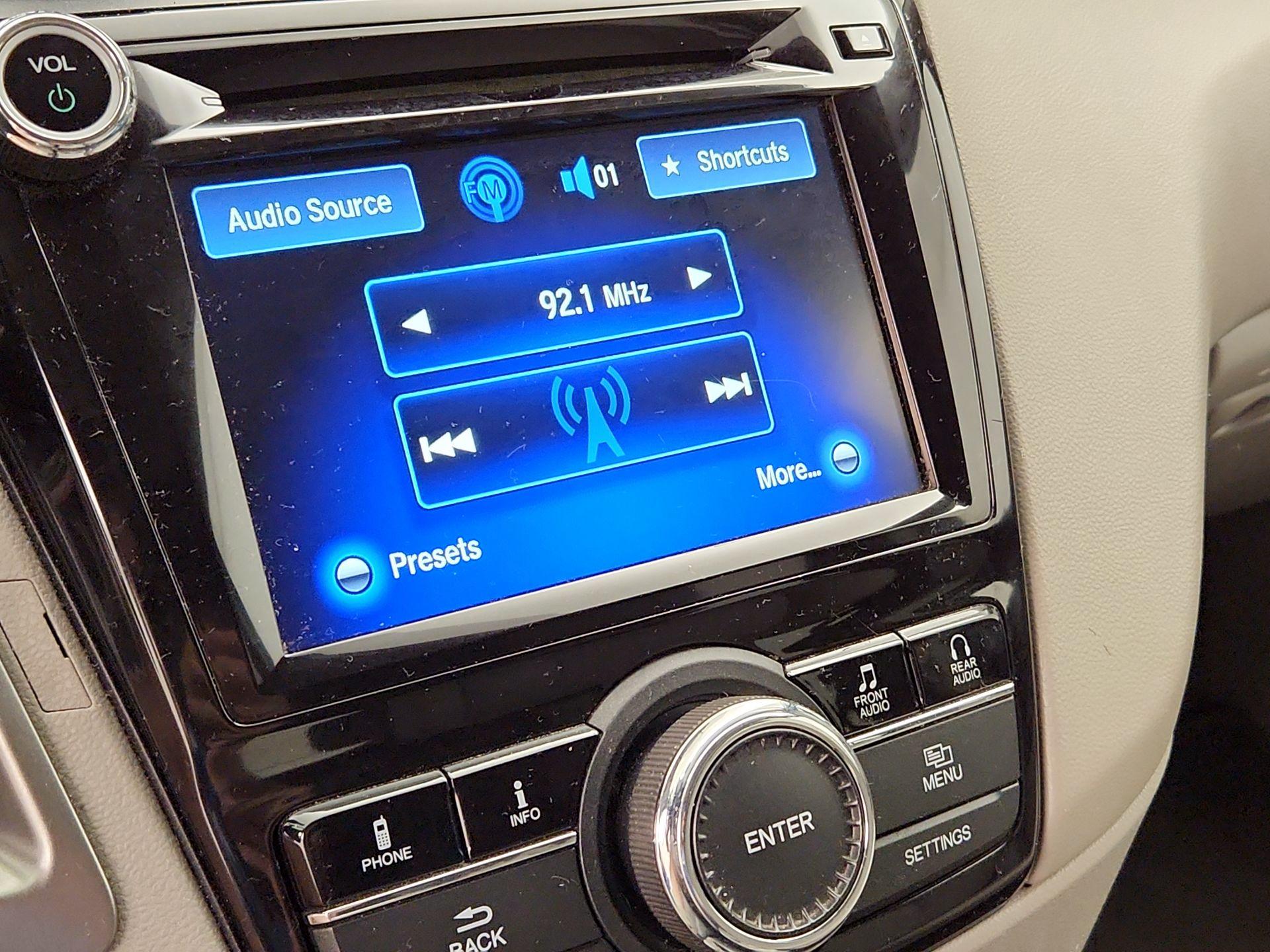 Thumbnail: 2016 Honda Odyssey - 15