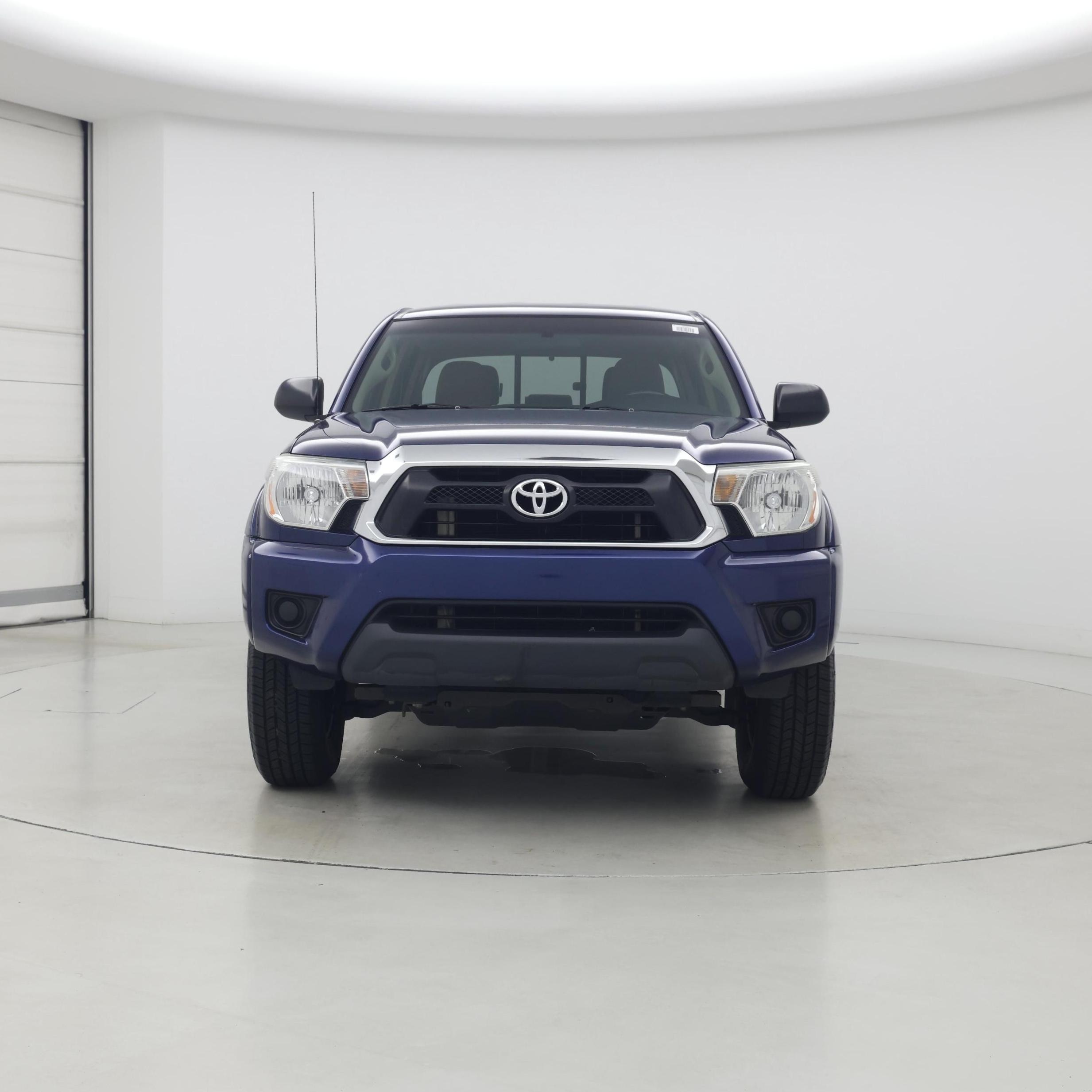Thumbnail: 2015 Toyota Tacoma - 5