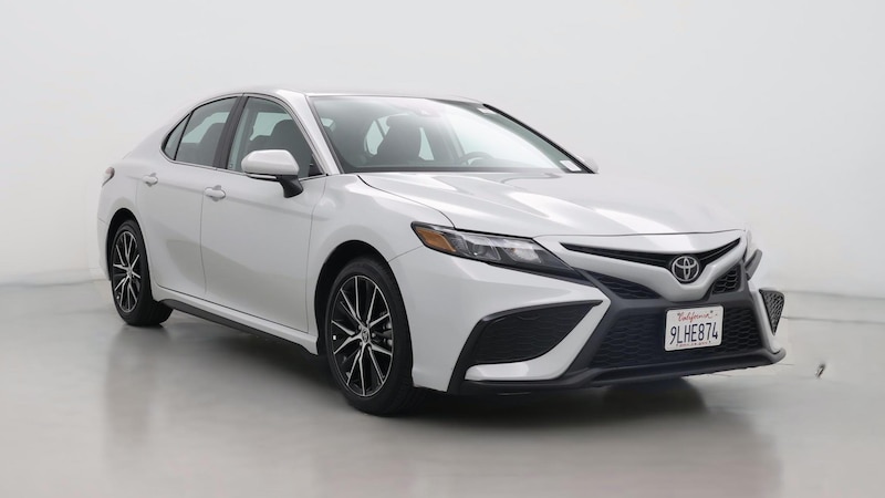 2024 Toyota Camry SE Hero Image