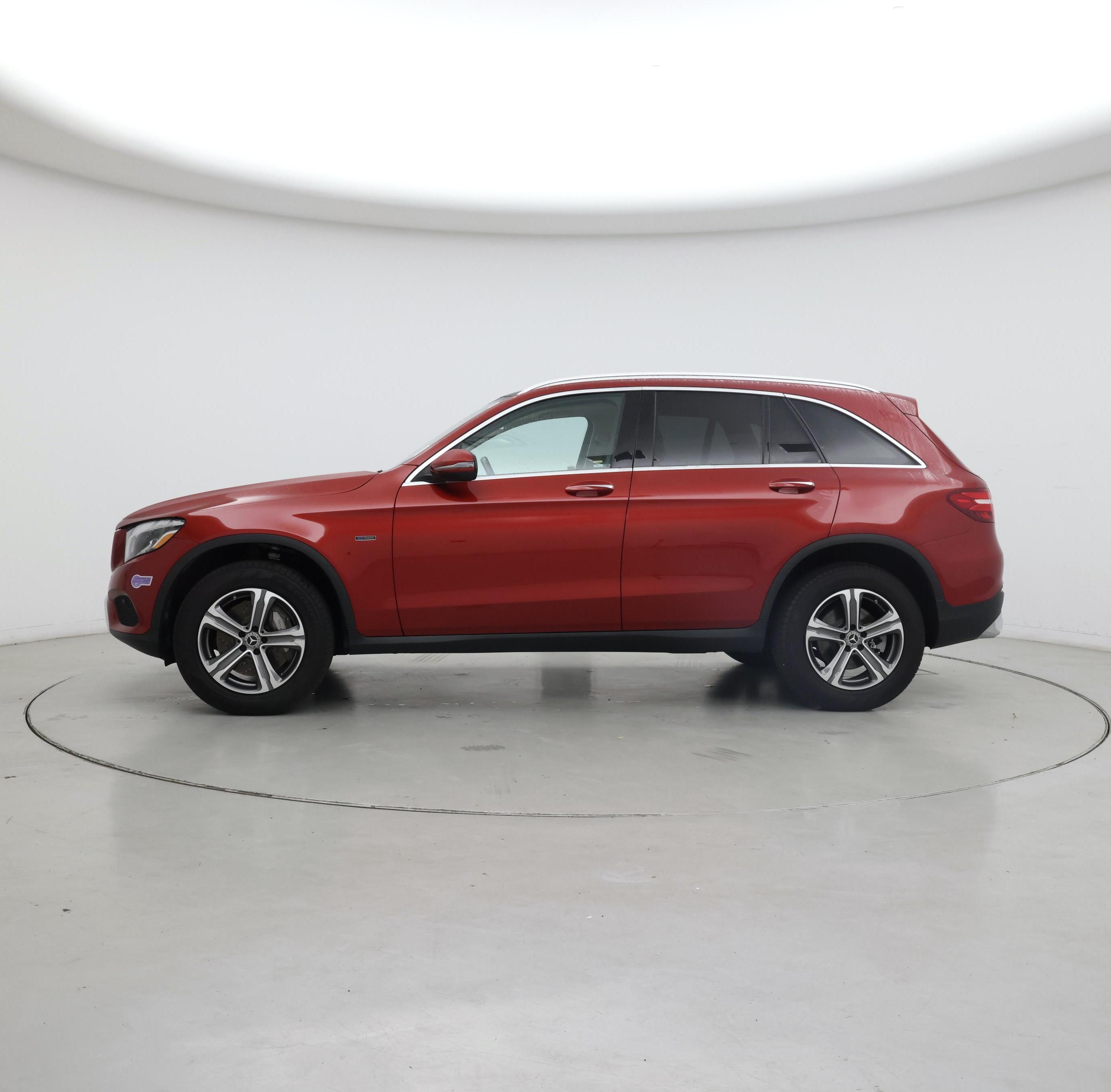 Thumbnail: 2019 Mercedes-Benz GLC - 3