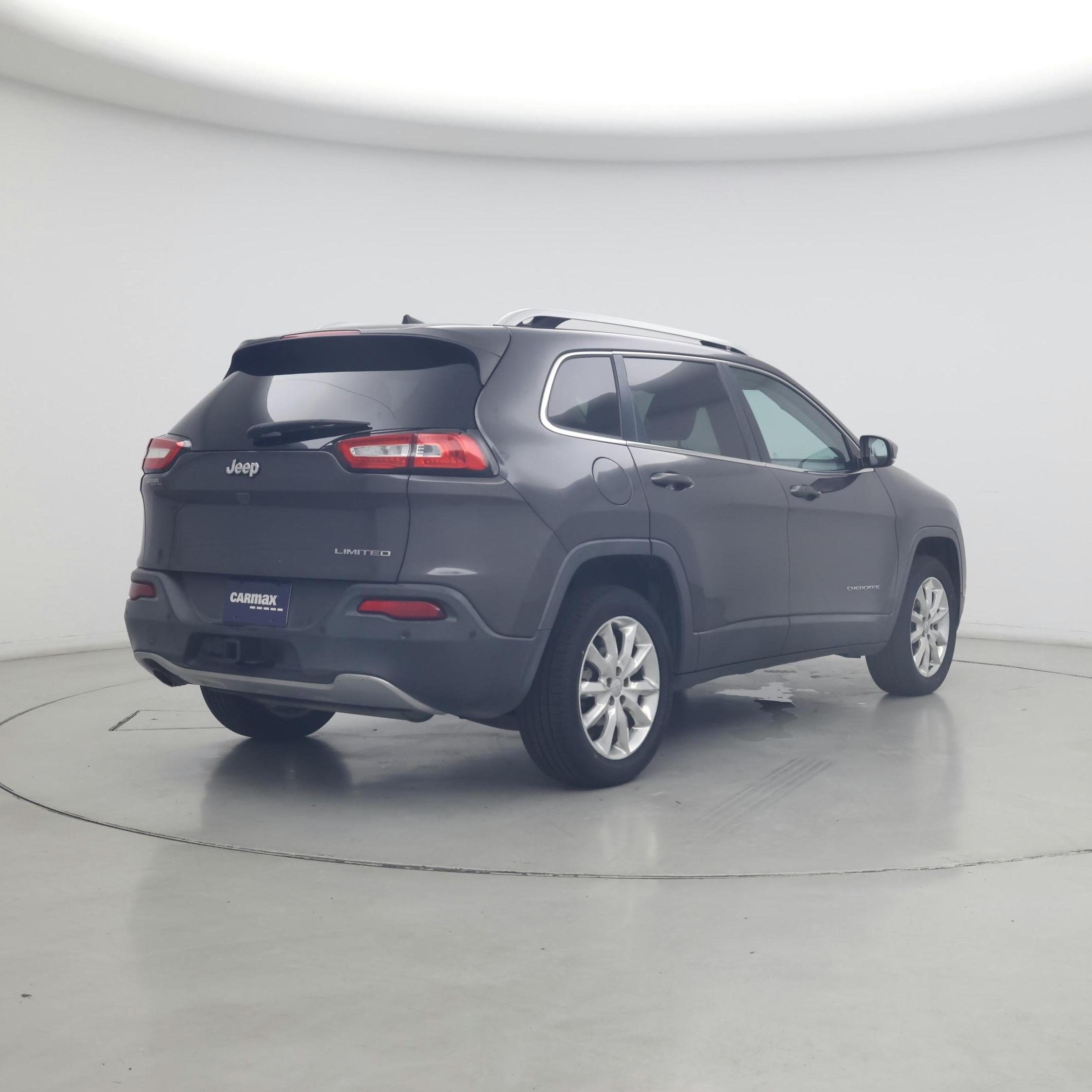 Thumbnail: 2016 Jeep Cherokee - 8
