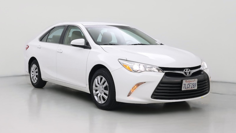 2015 Toyota Camry LE Hero Image