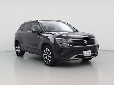 Black 2022 Volkswagen Taos SE