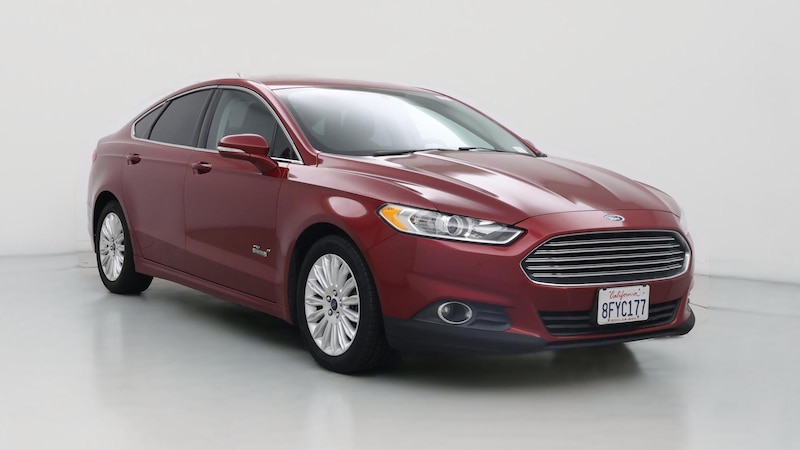 2015 Ford Fusion SE Hero Image