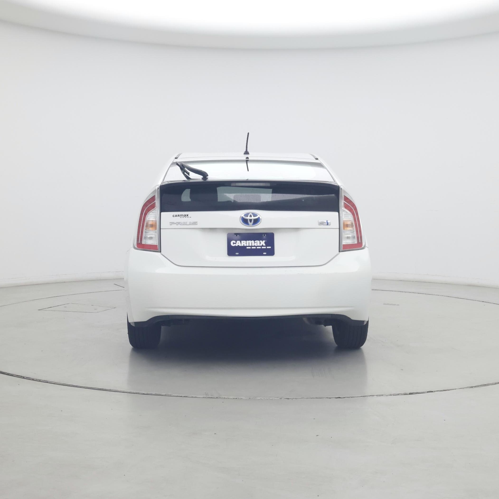 Thumbnail: 2014 Toyota Prius - 6