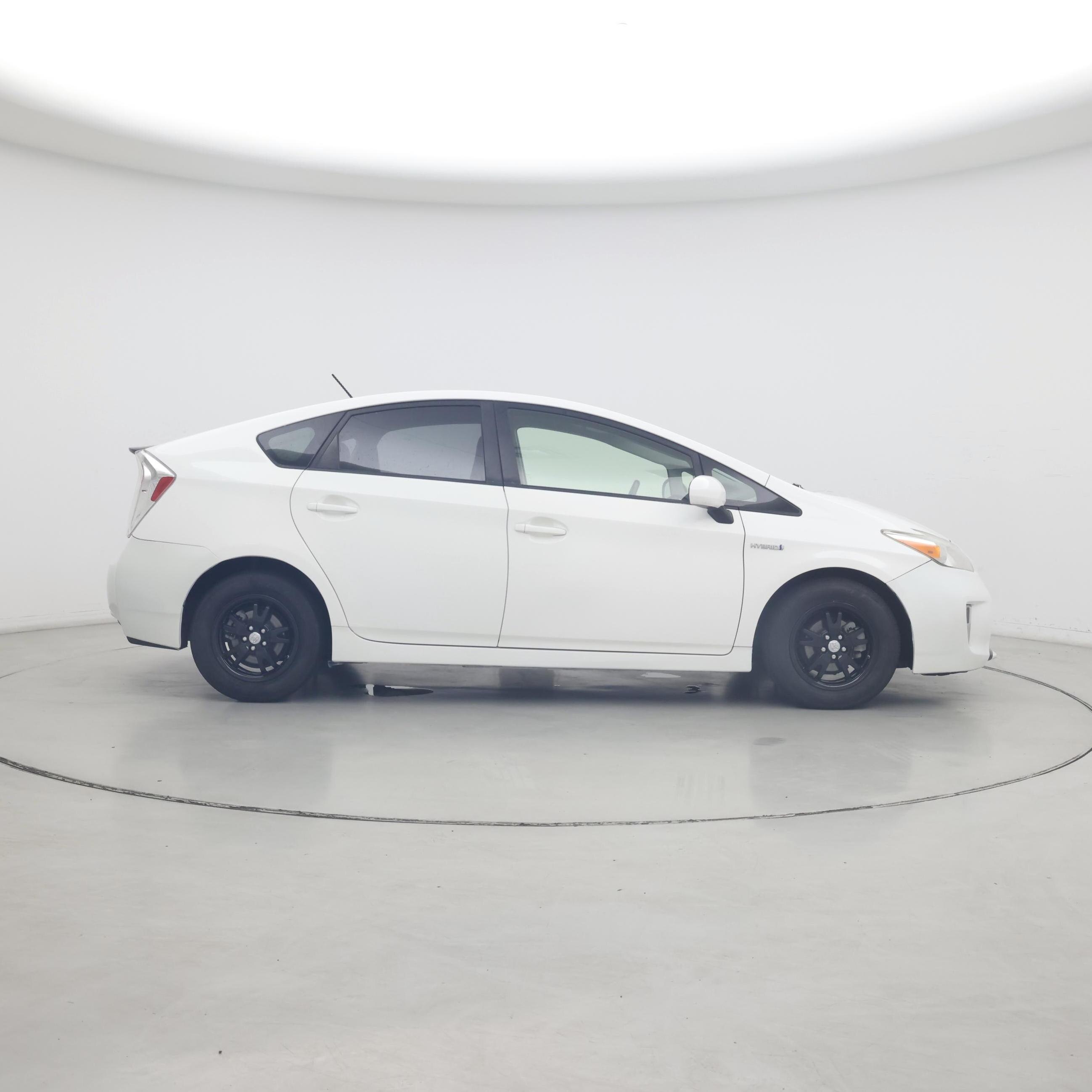 Thumbnail: 2014 Toyota Prius - 7