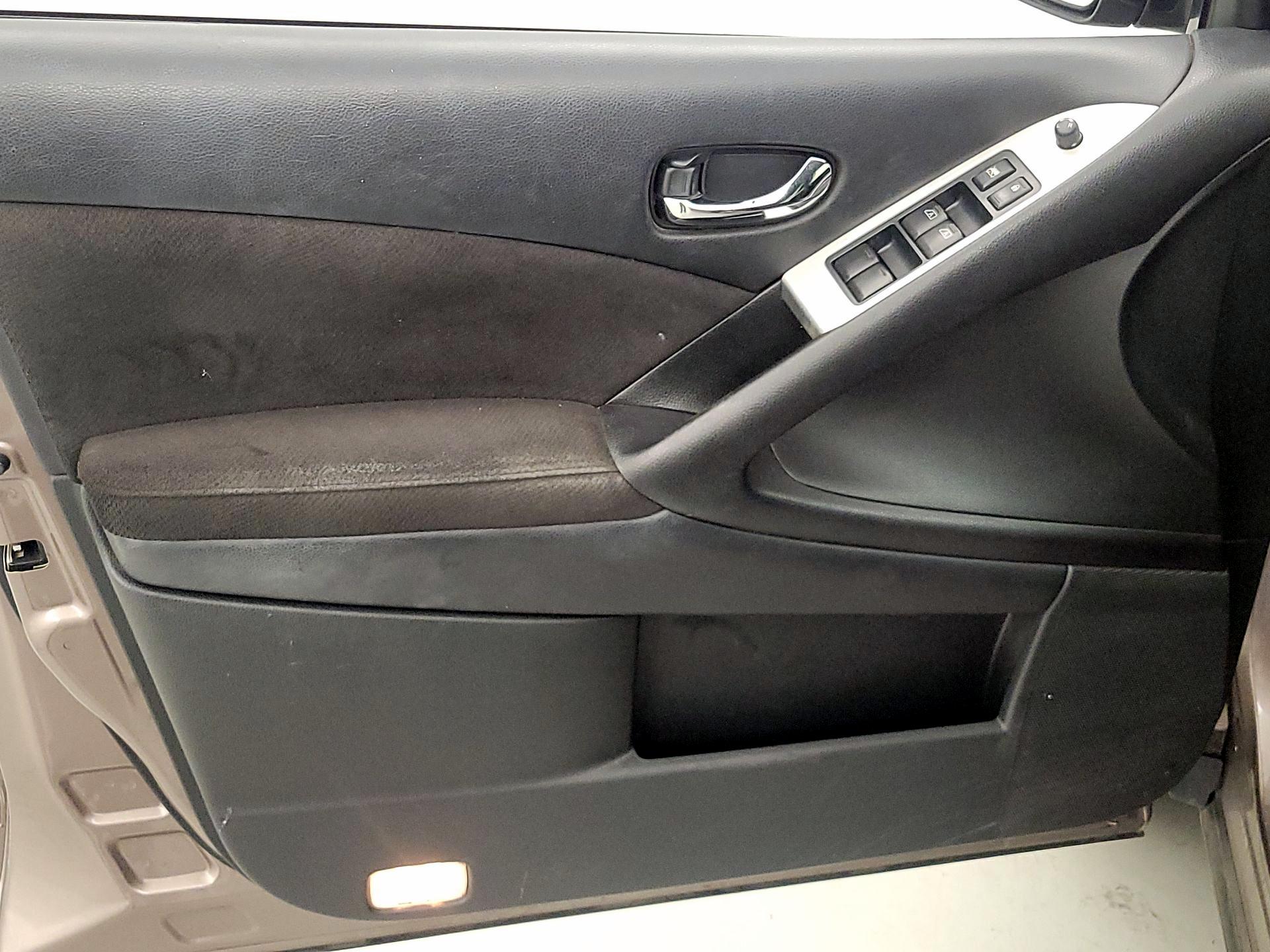Thumbnail: 2013 Nissan Murano - 12