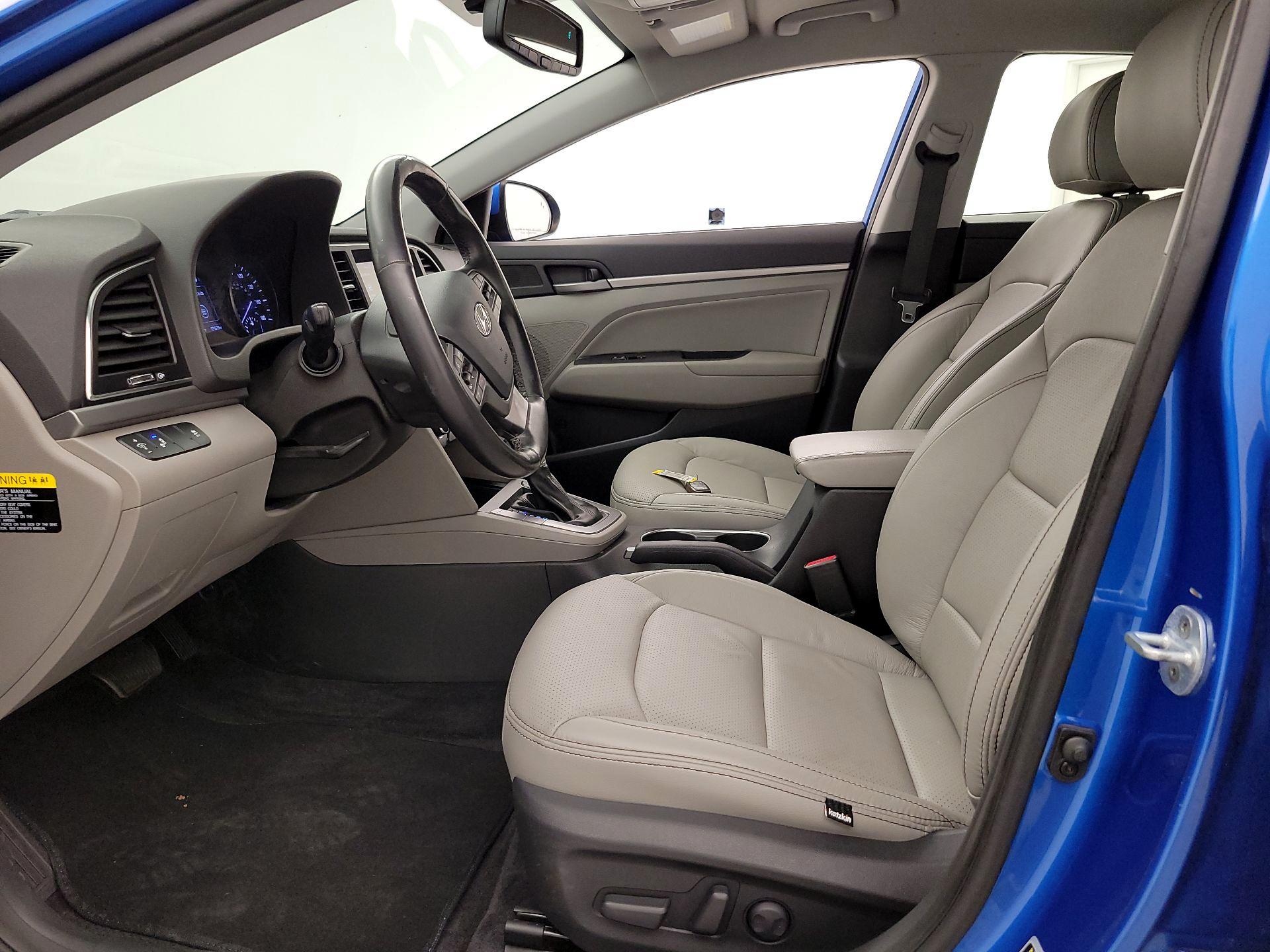 Thumbnail: 2017 Hyundai Elantra - 11