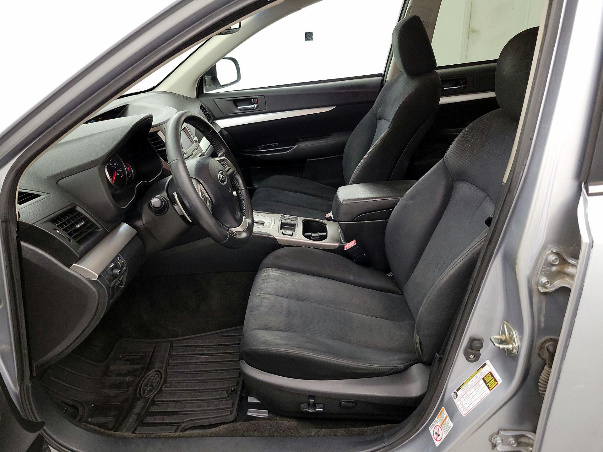 Thumbnail: 2014 Subaru Outback - 11