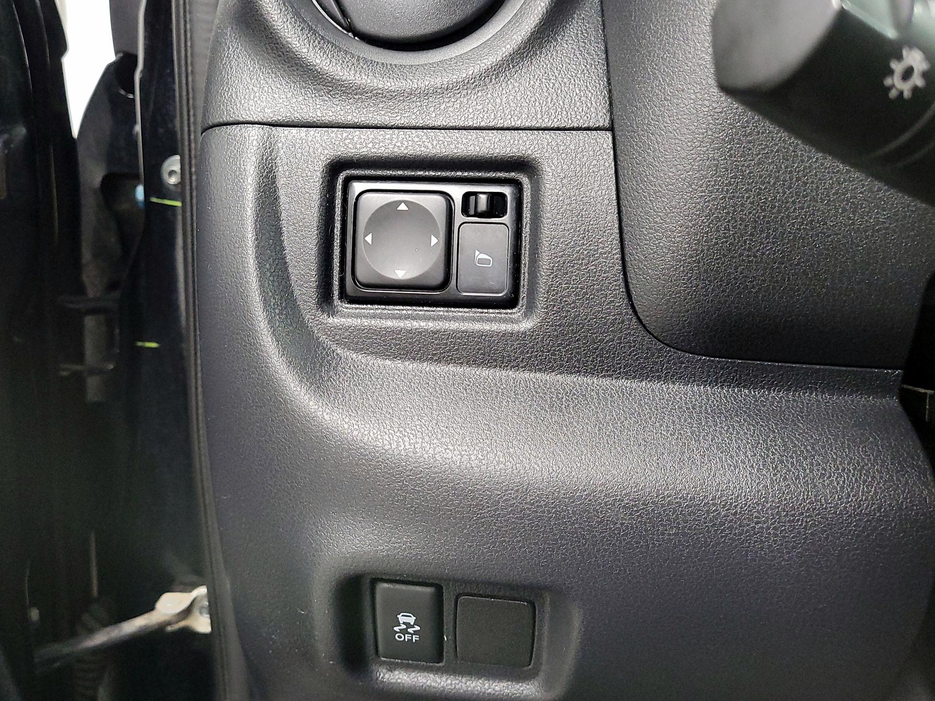 Thumbnail: 2019 Nissan Versa - 13