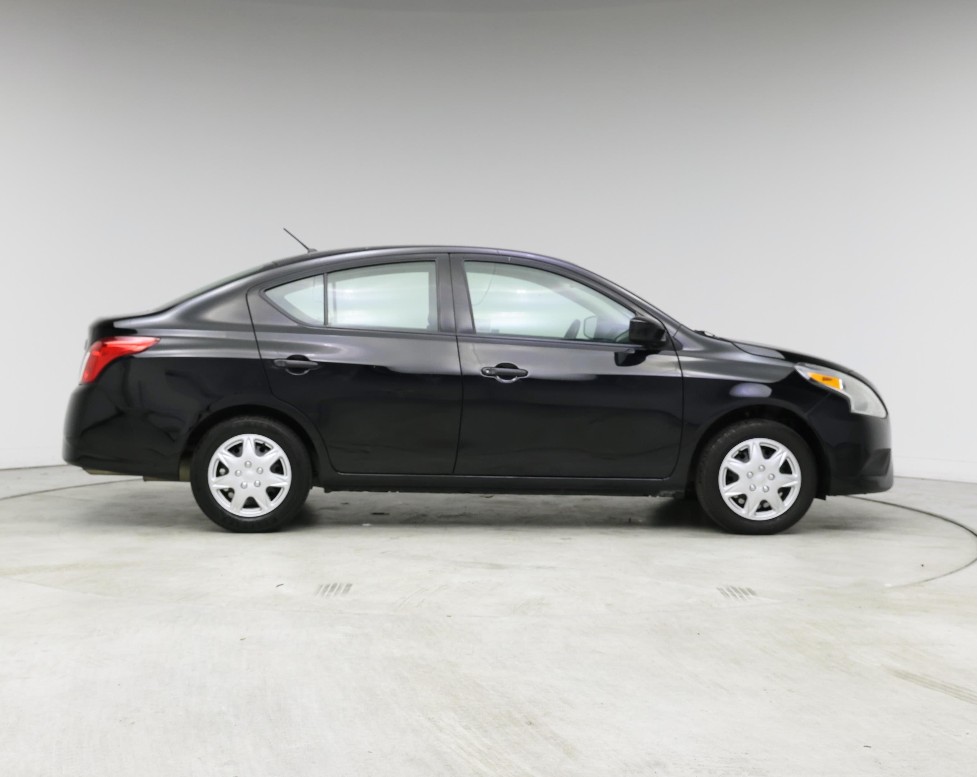 Thumbnail: 2019 Nissan Versa - 7