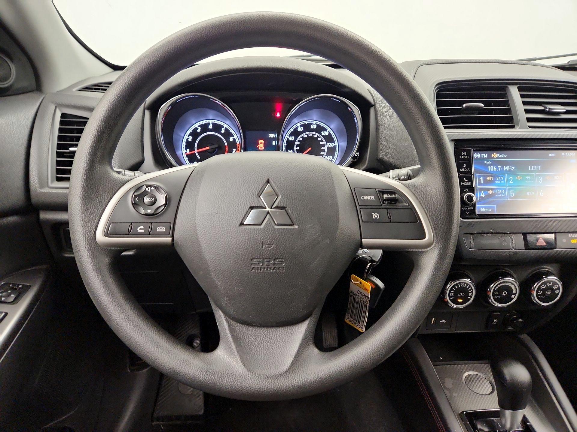 Thumbnail: 2018 Mitsubishi Outlander Sport - 10