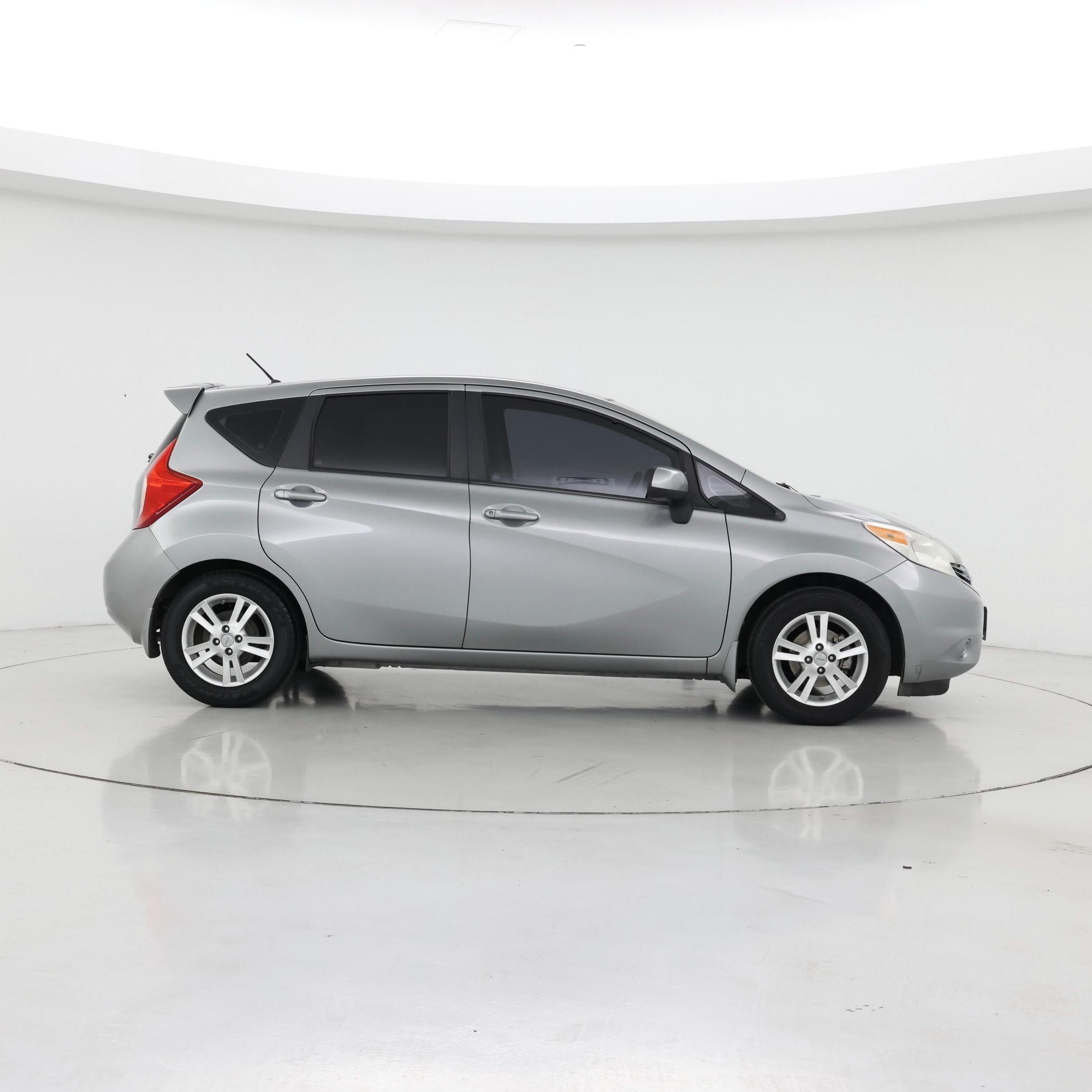 Thumbnail: 2014 Nissan Versa Note - 7