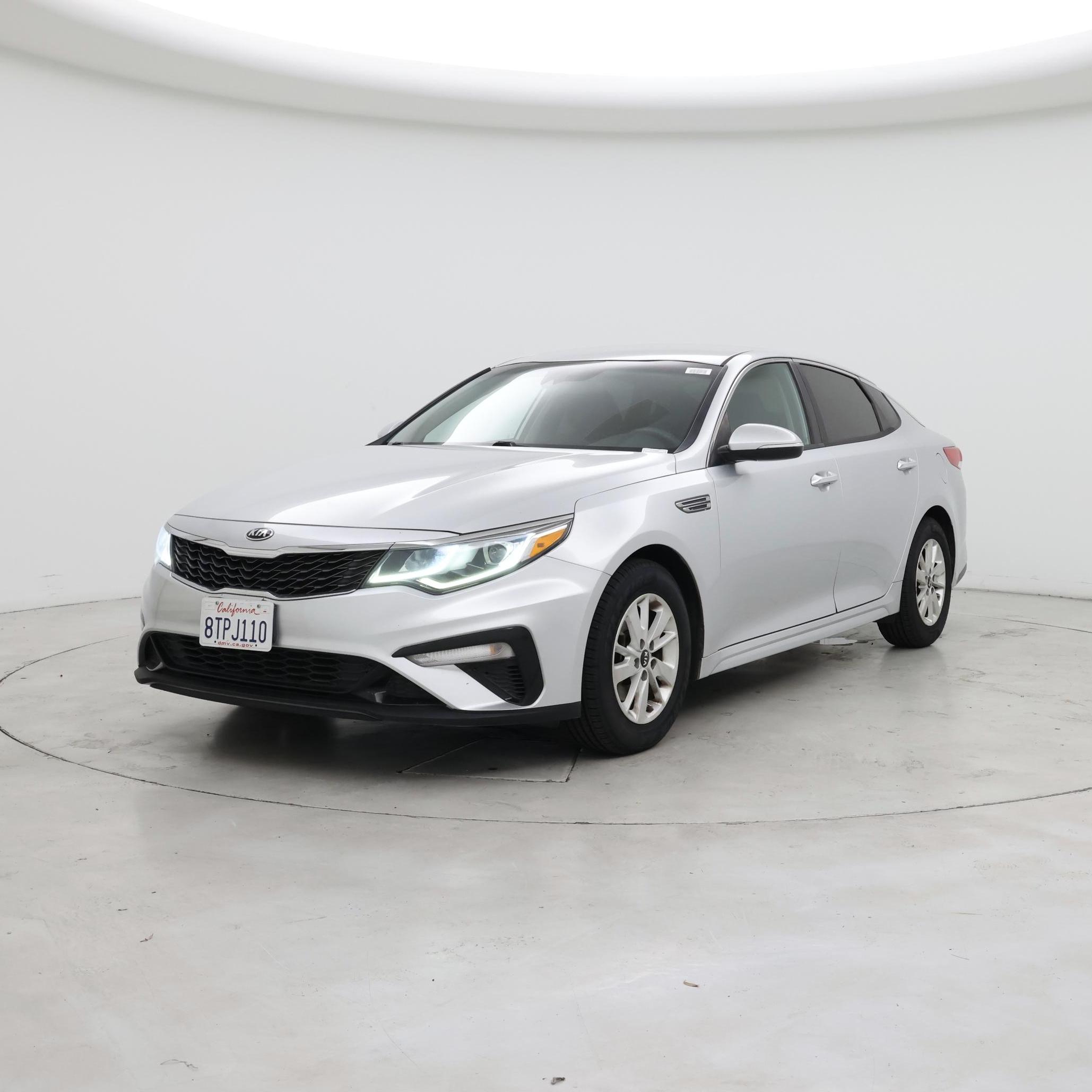 Thumbnail: 2019 Kia Optima - 4