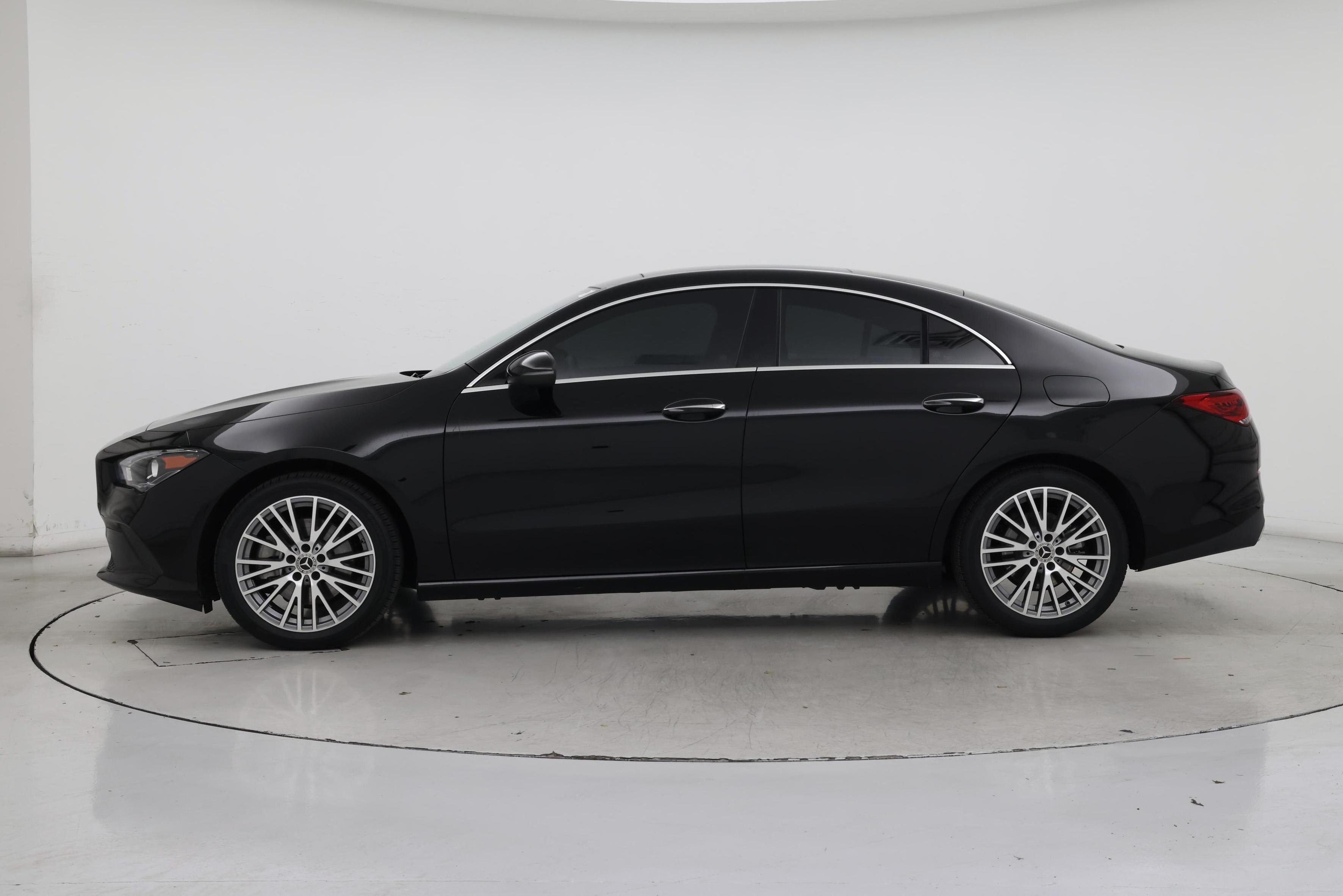 Thumbnail: 2023 Mercedes-Benz CLA - 3