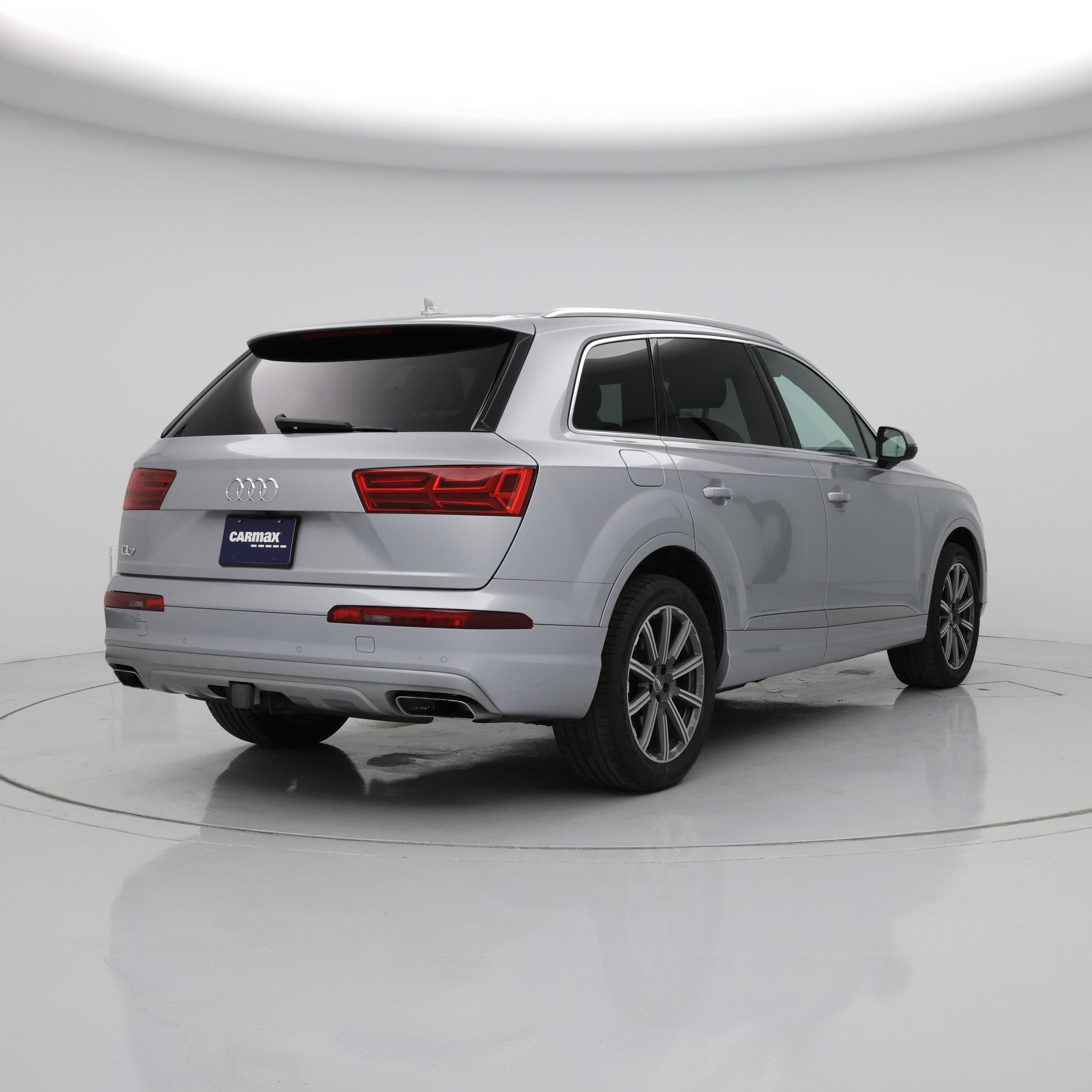 Thumbnail: 2019 Audi Q7 - 8
