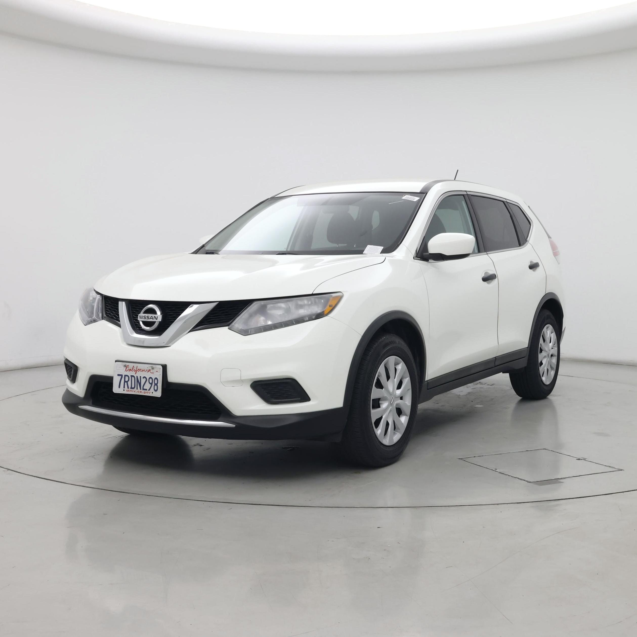 Thumbnail: 2016 Nissan Rogue - 4