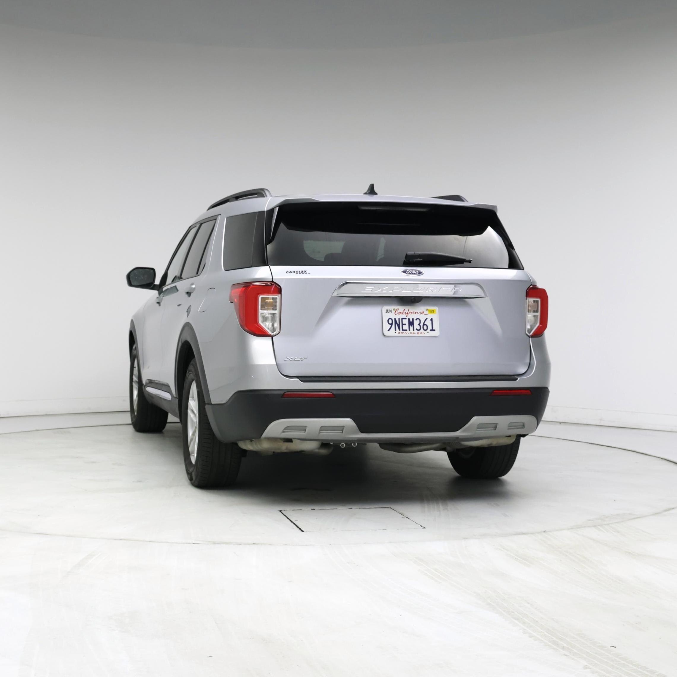 Thumbnail: 2023 Ford Explorer - 6