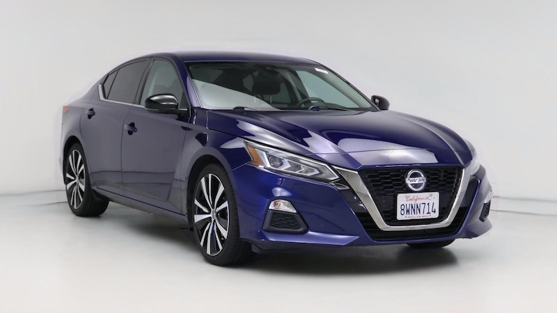 2021 Nissan Altima SR Hero Image