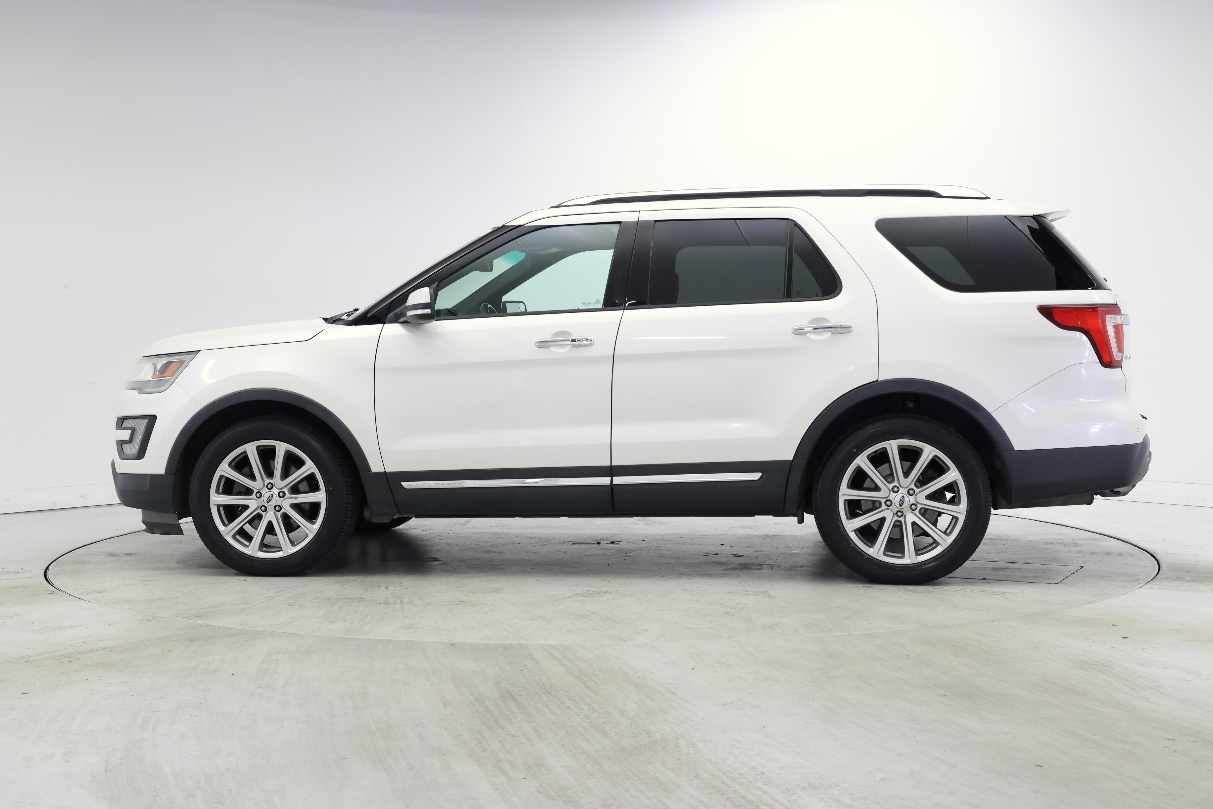Thumbnail: 2016 Ford Explorer - 3