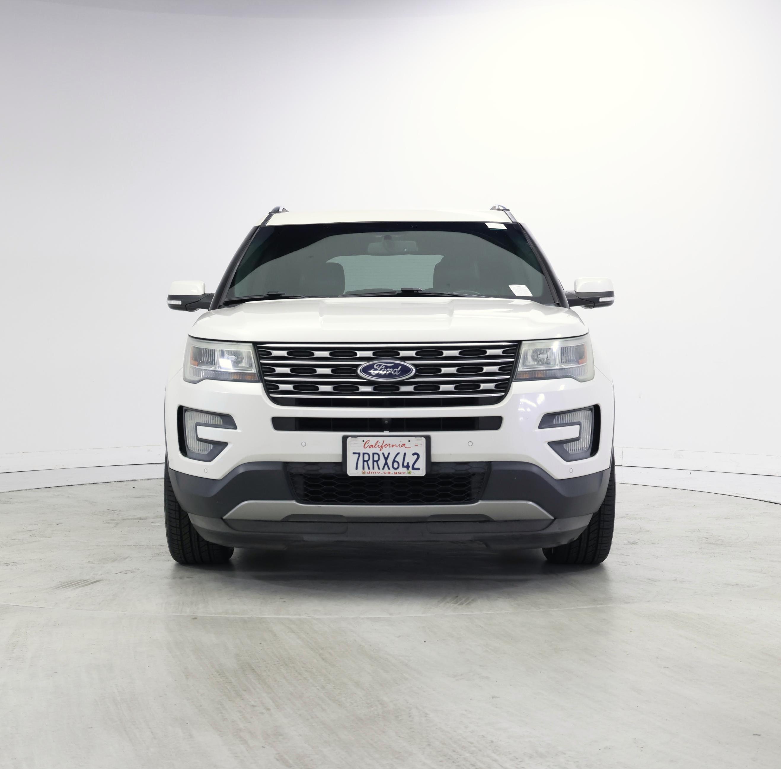 Thumbnail: 2016 Ford Explorer - 5