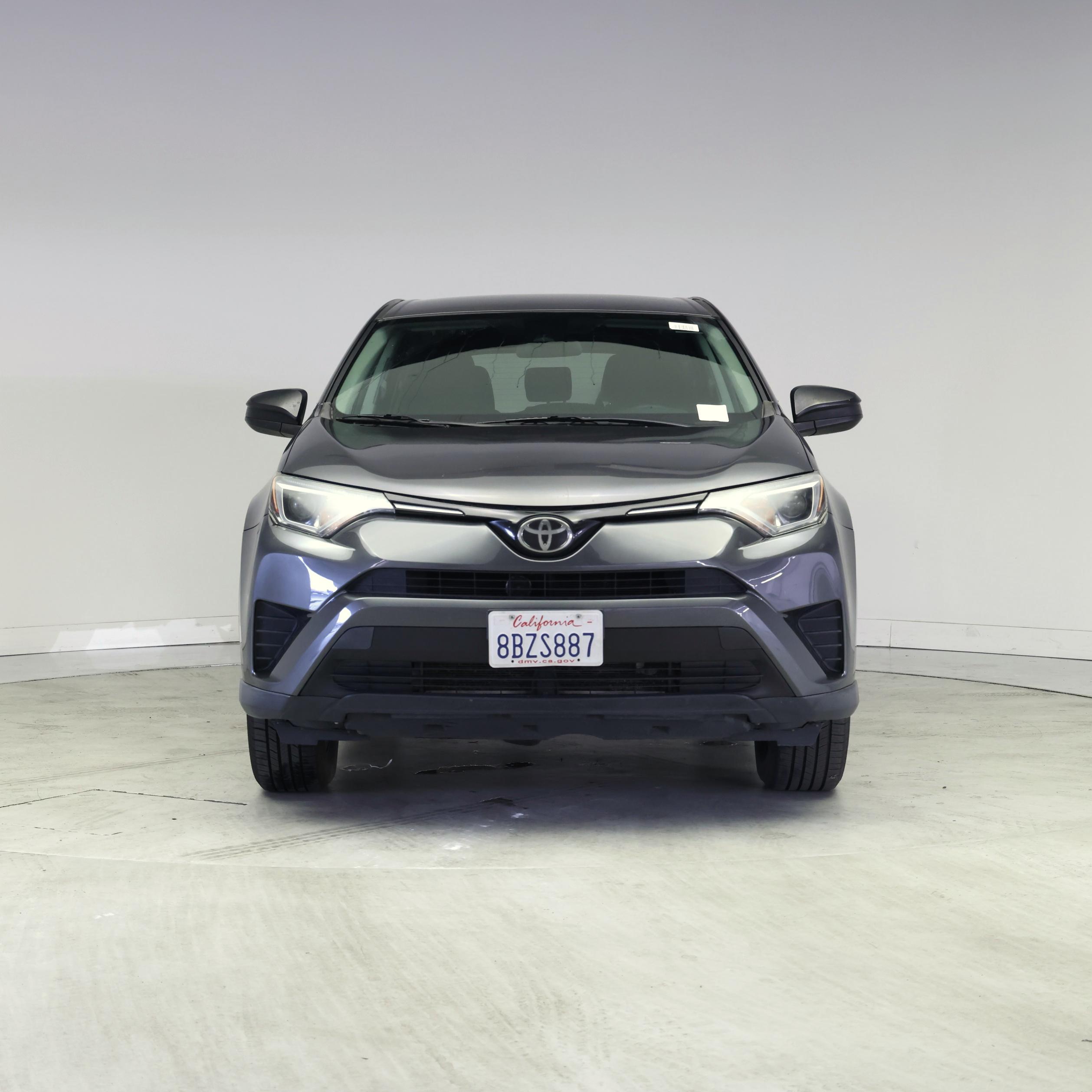 Thumbnail: 2018 Toyota RAV4 - 5