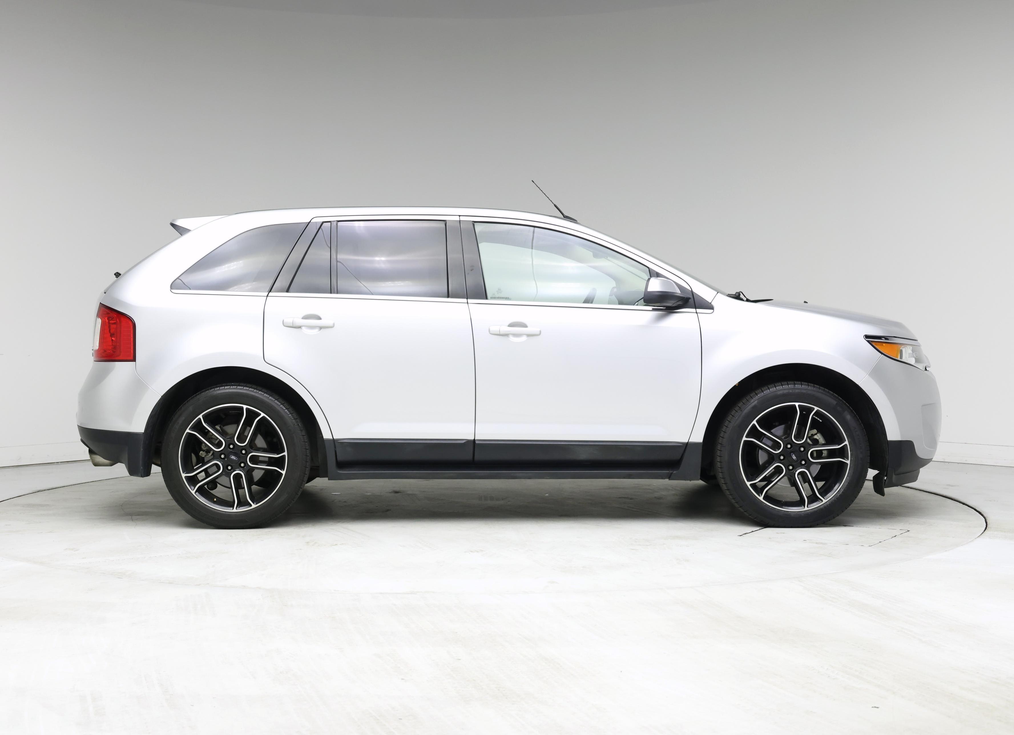 Thumbnail: 2013 Ford Edge - 7