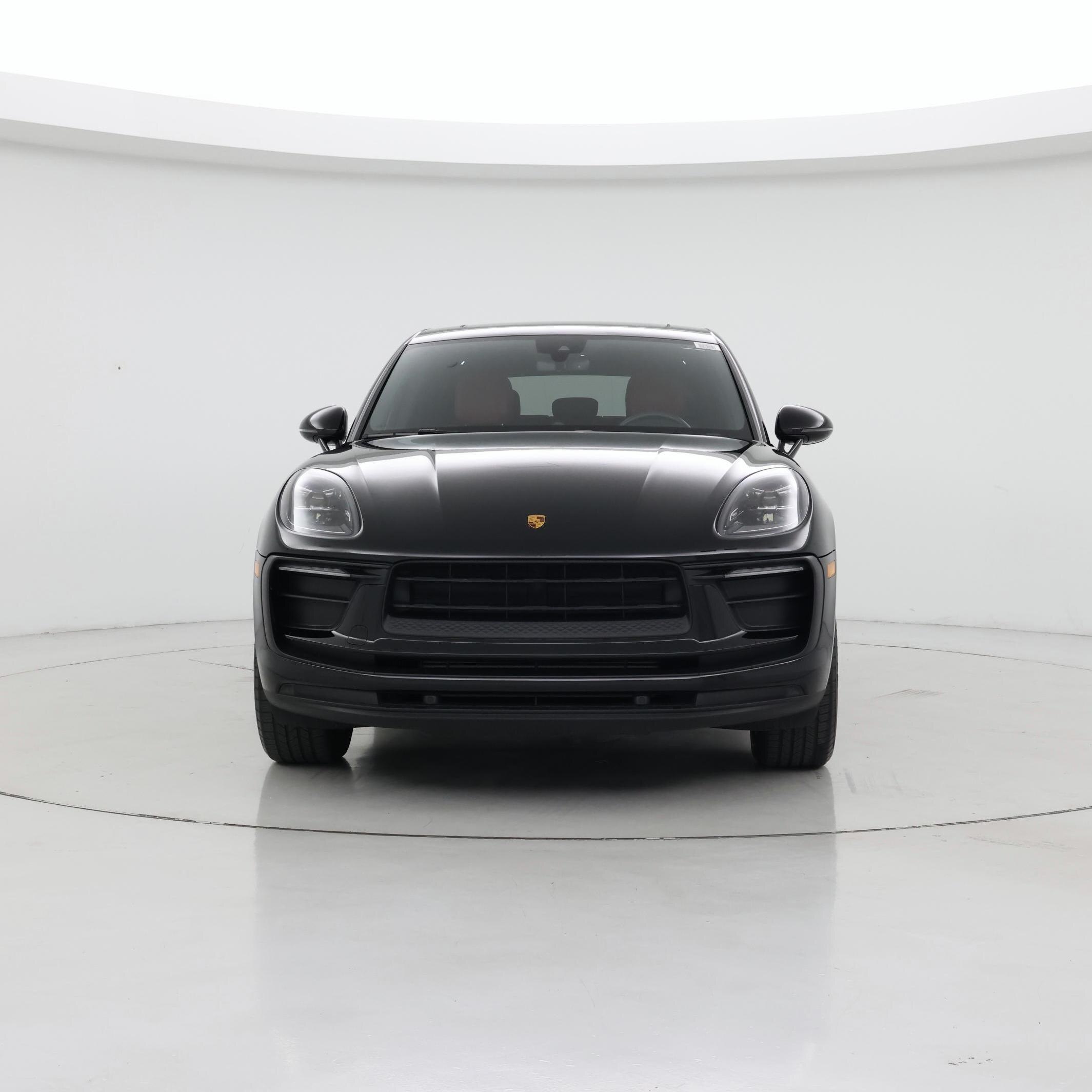 Thumbnail: 2022 Porsche Macan - 5