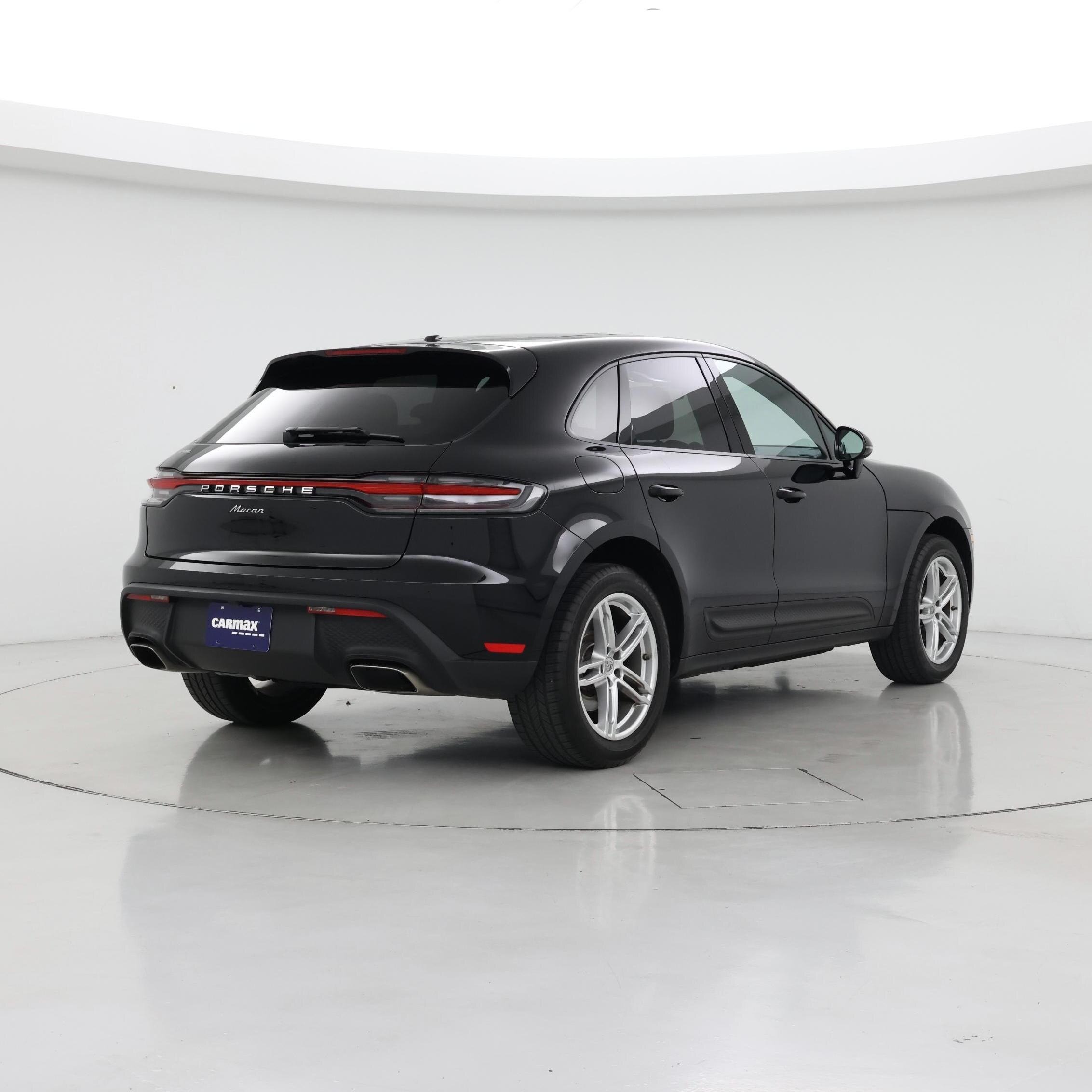 Thumbnail: 2022 Porsche Macan - 8
