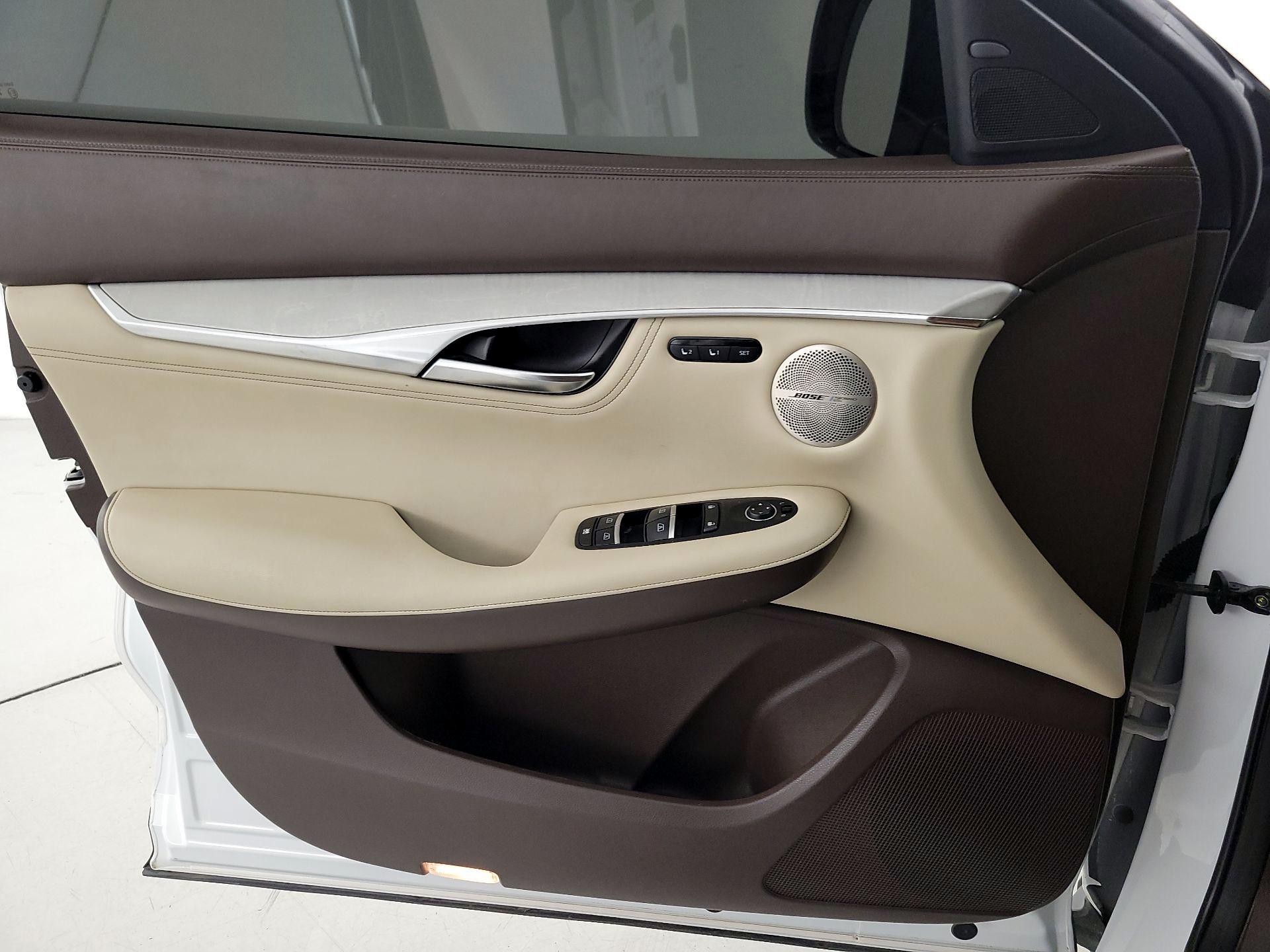 Thumbnail: 2019 INFINITI QX50 - 12