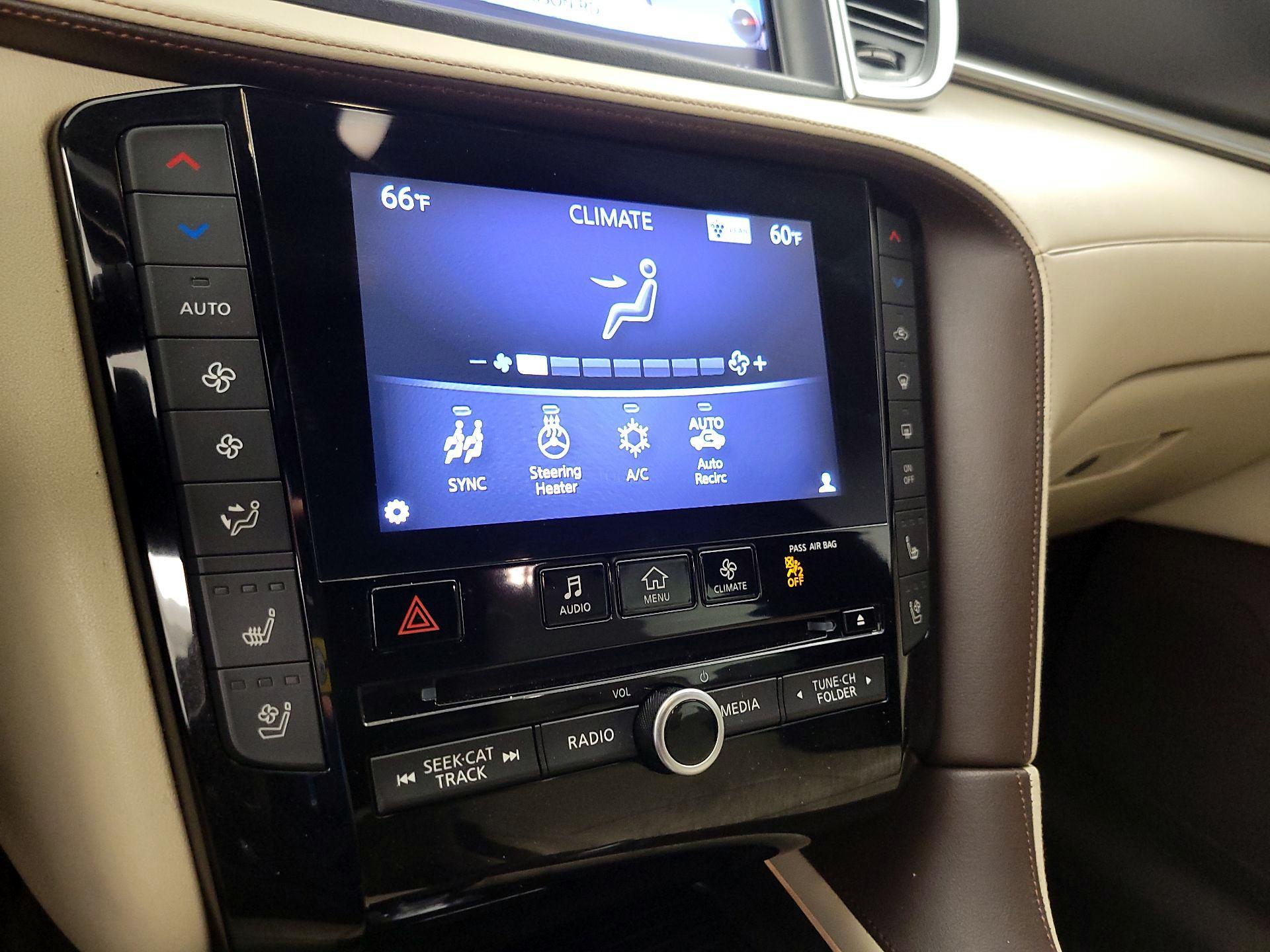 Thumbnail: 2019 INFINITI QX50 - 17
