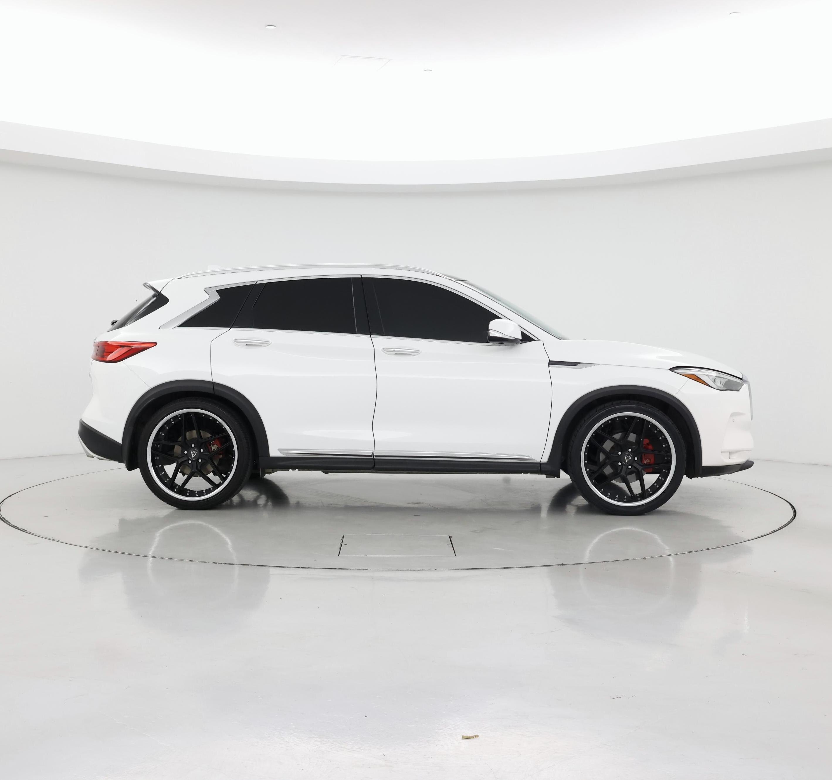 Thumbnail: 2019 INFINITI QX50 - 7