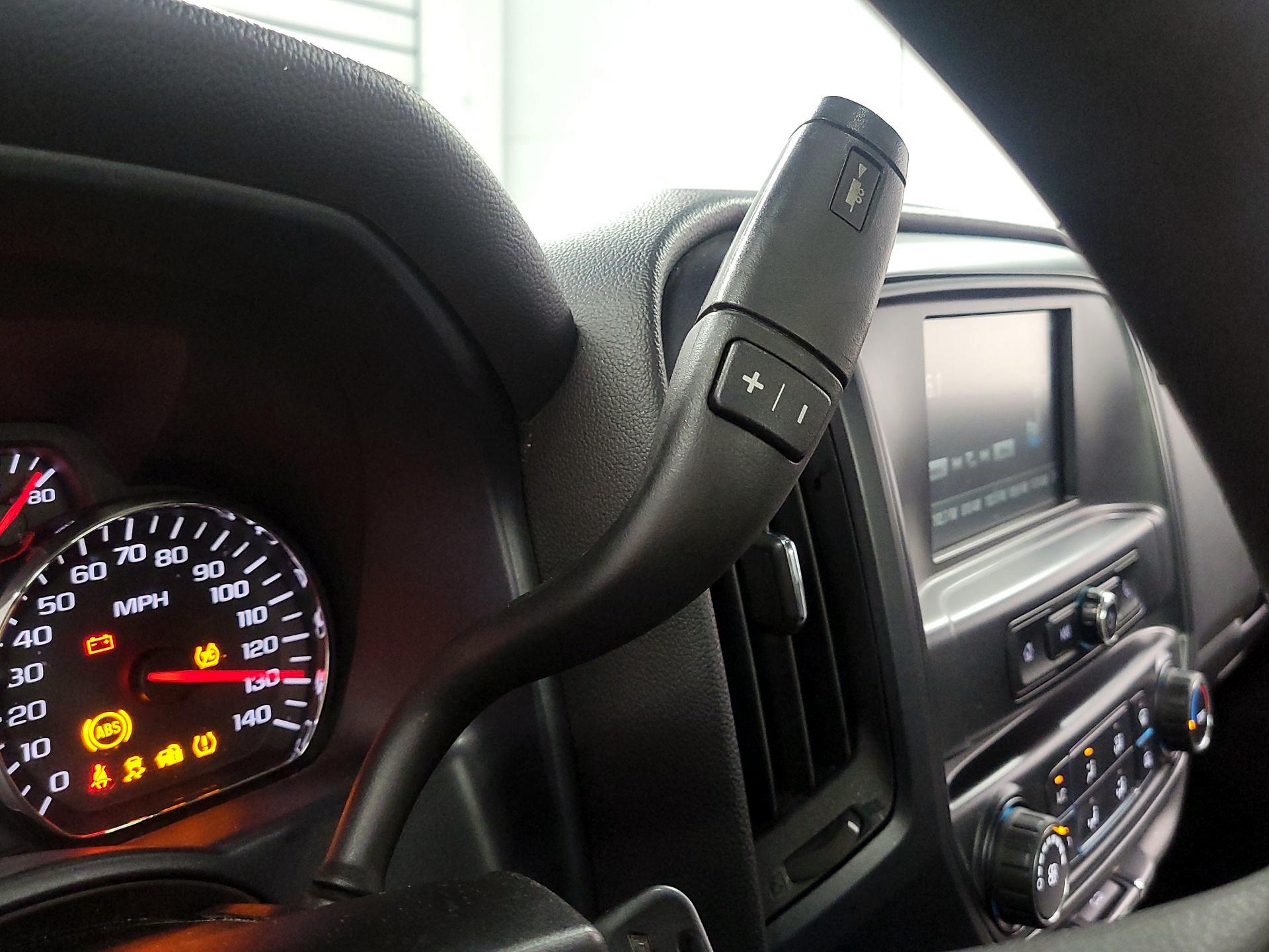 Thumbnail: 2016 Chevrolet Silverado 1500 - 17