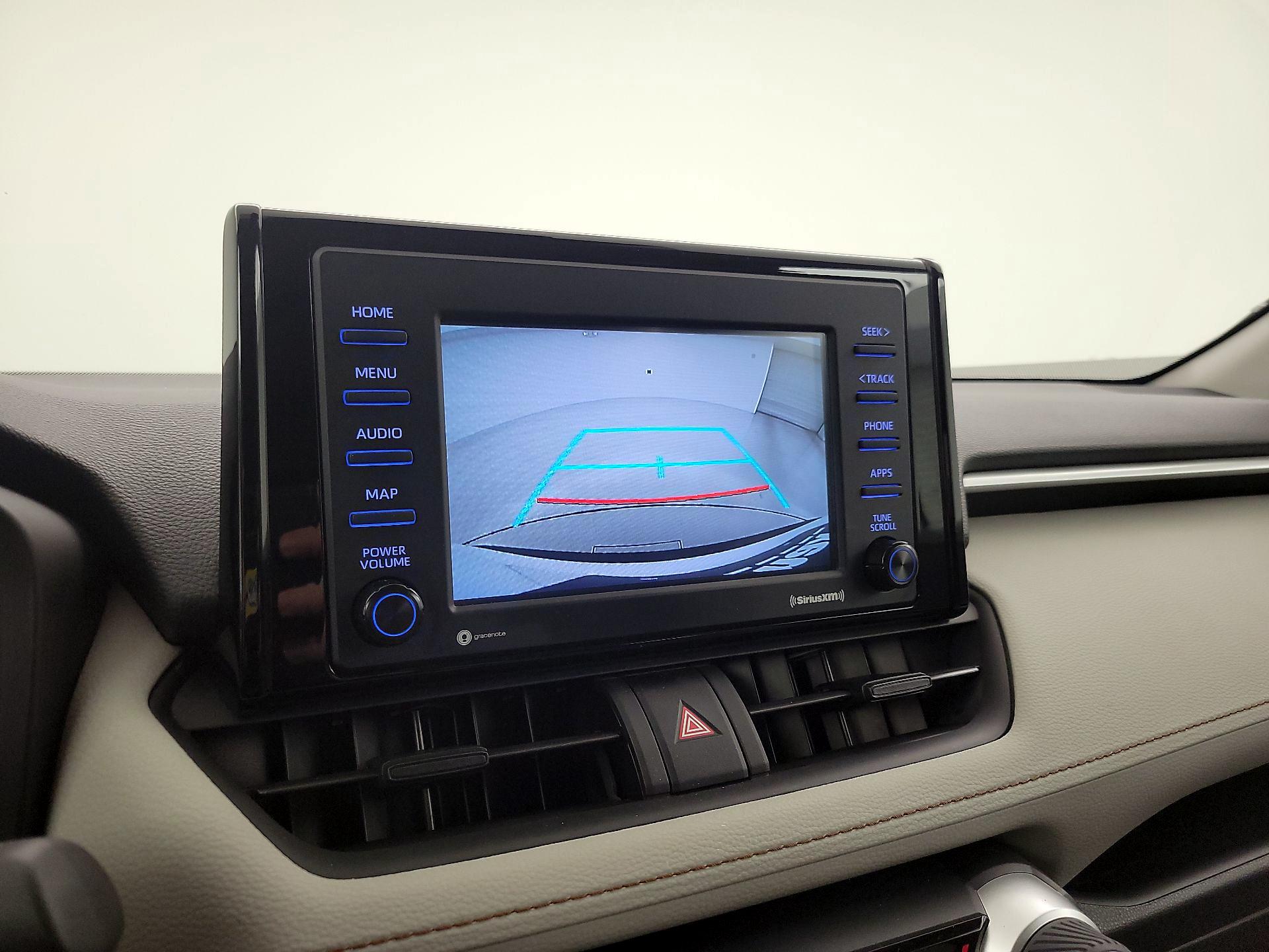 Thumbnail: 2020 Toyota RAV4 - 14