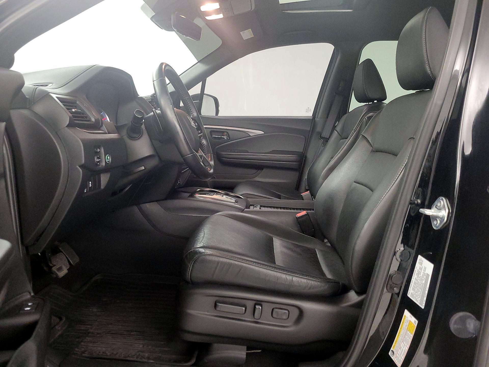 Thumbnail: 2021 Honda Passport - 11