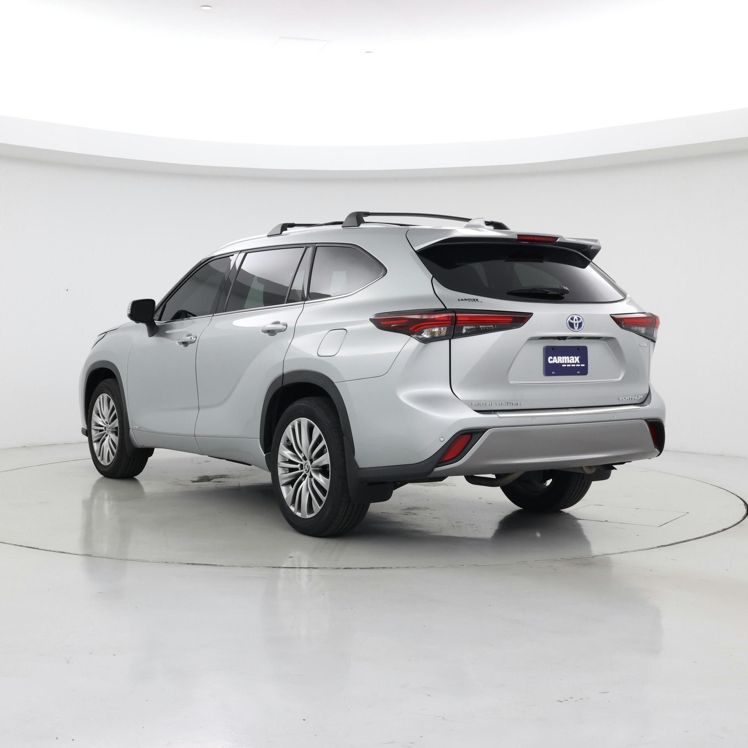 Thumbnail: 2024 Toyota Highlander - 2