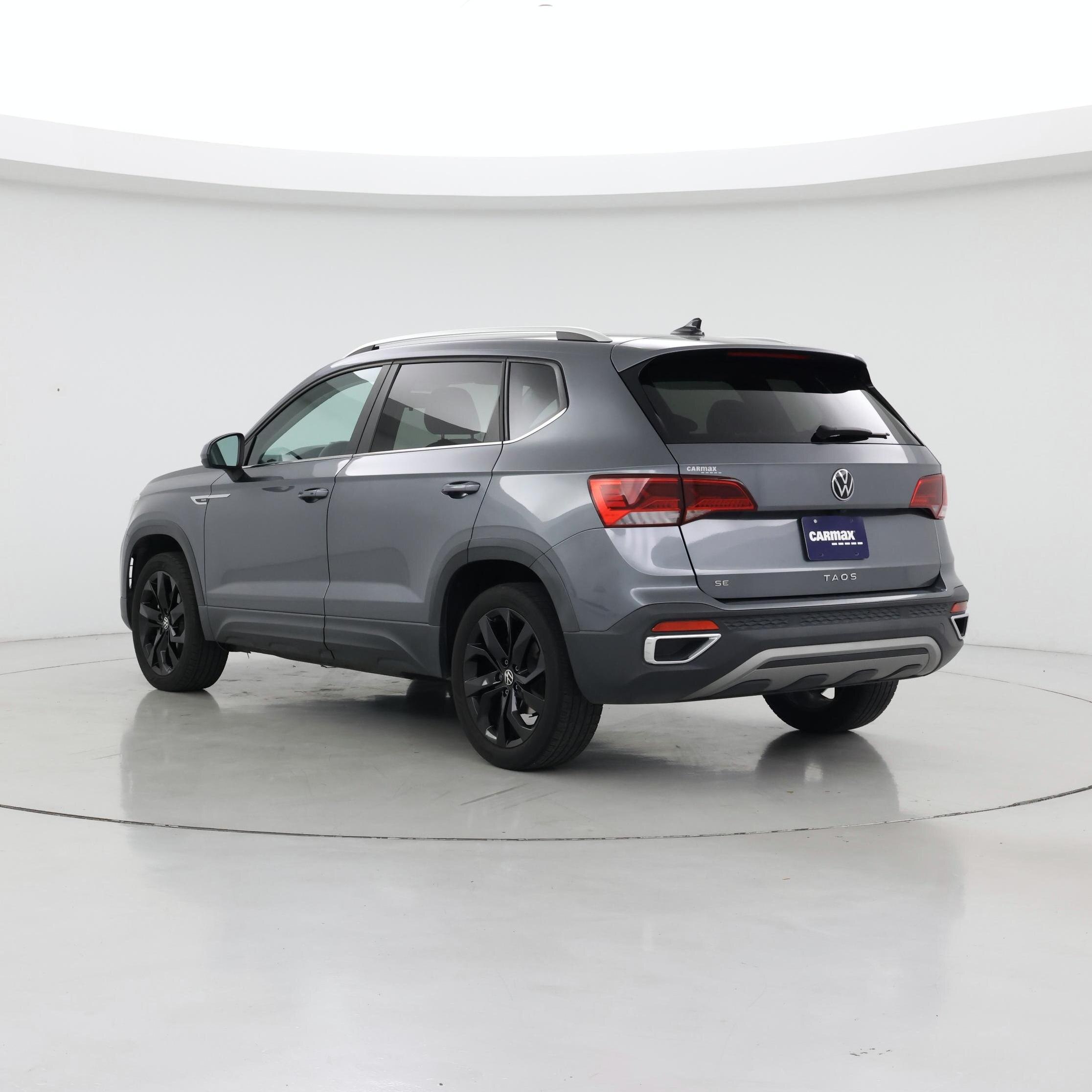 Thumbnail: 2022 Volkswagen Taos - 2