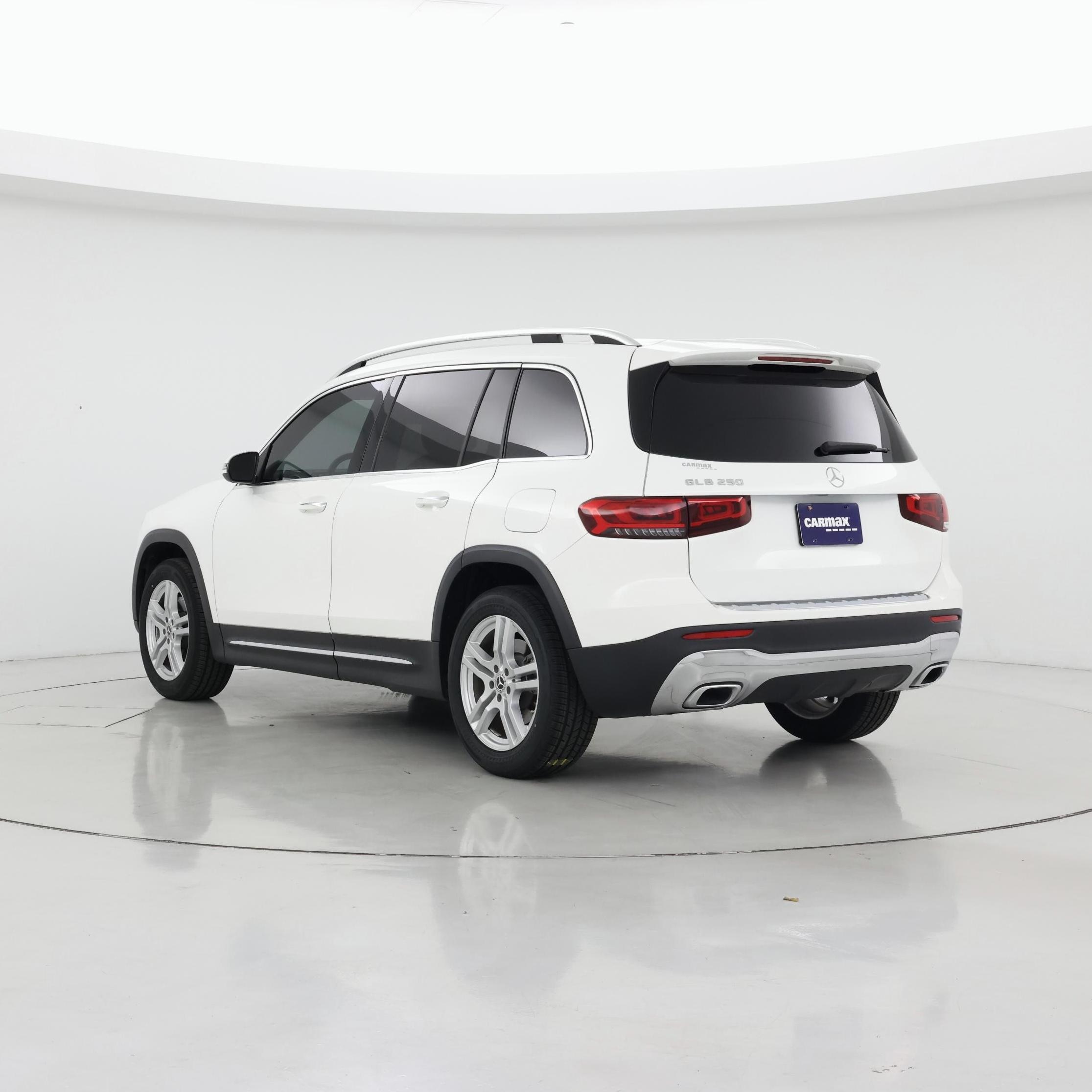 Thumbnail: 2023 Mercedes-Benz GLB - 2