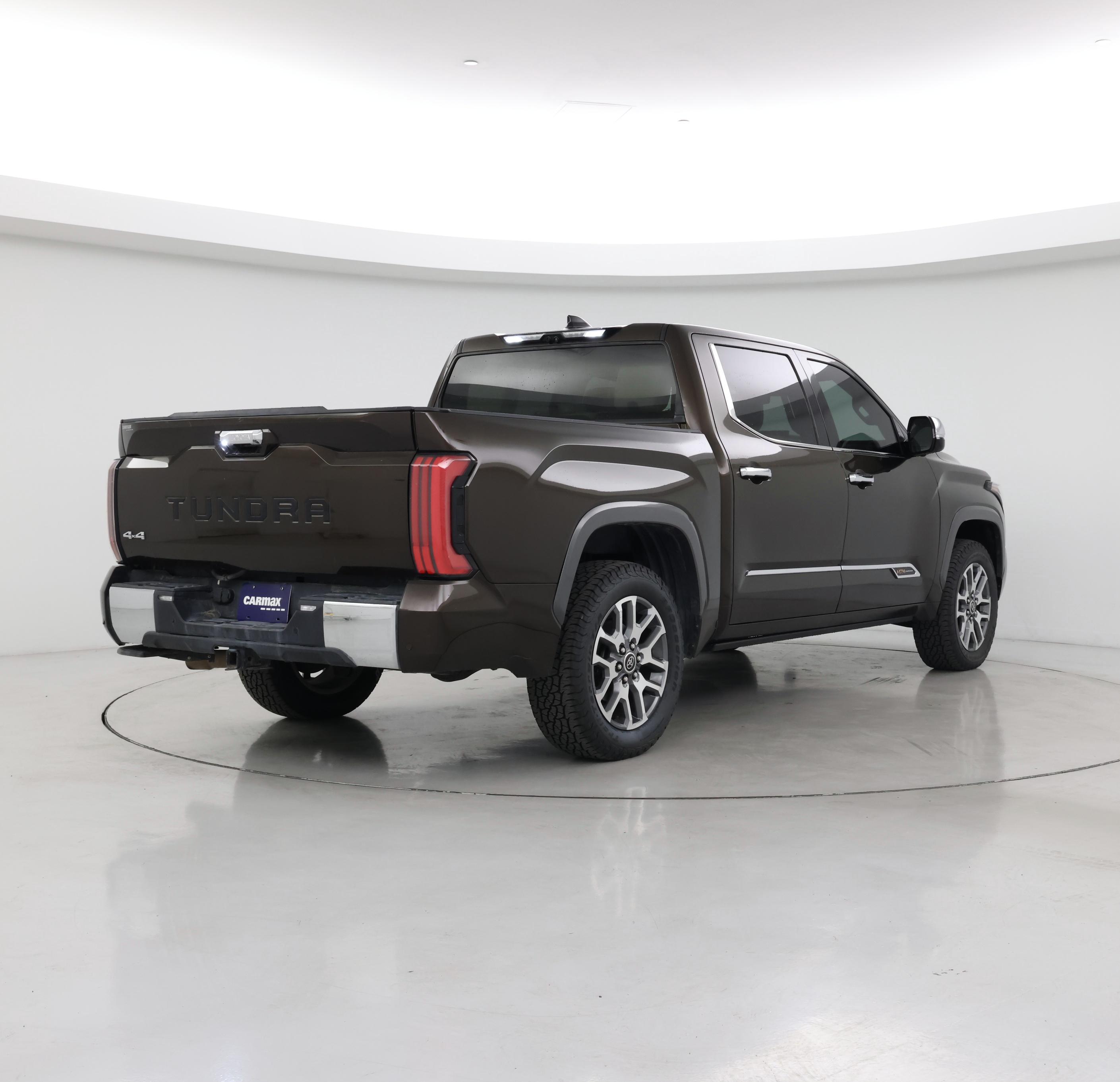 Thumbnail: 2022 Toyota Tundra - 8