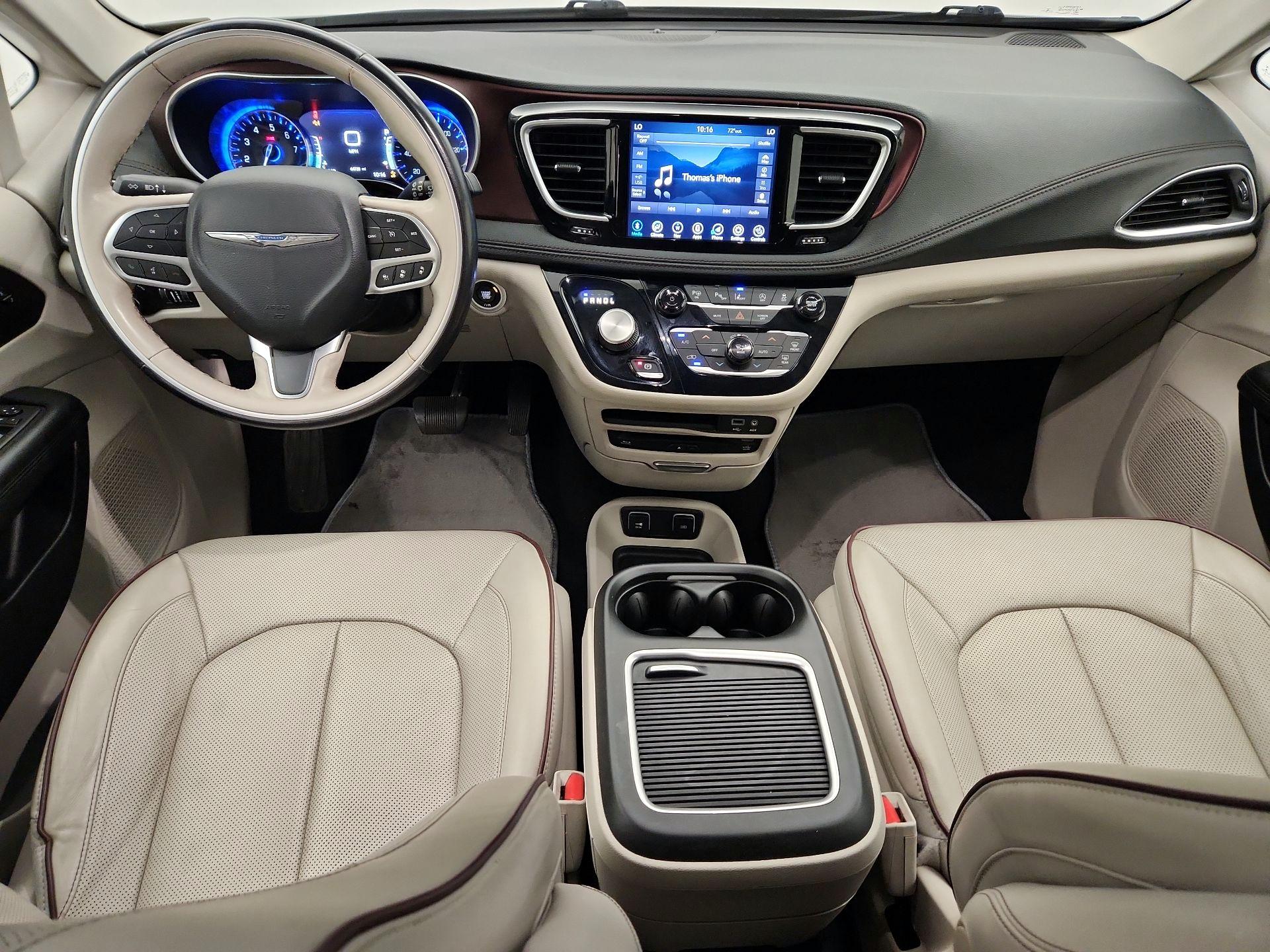 Thumbnail: 2020 Chrysler Pacifica - 9