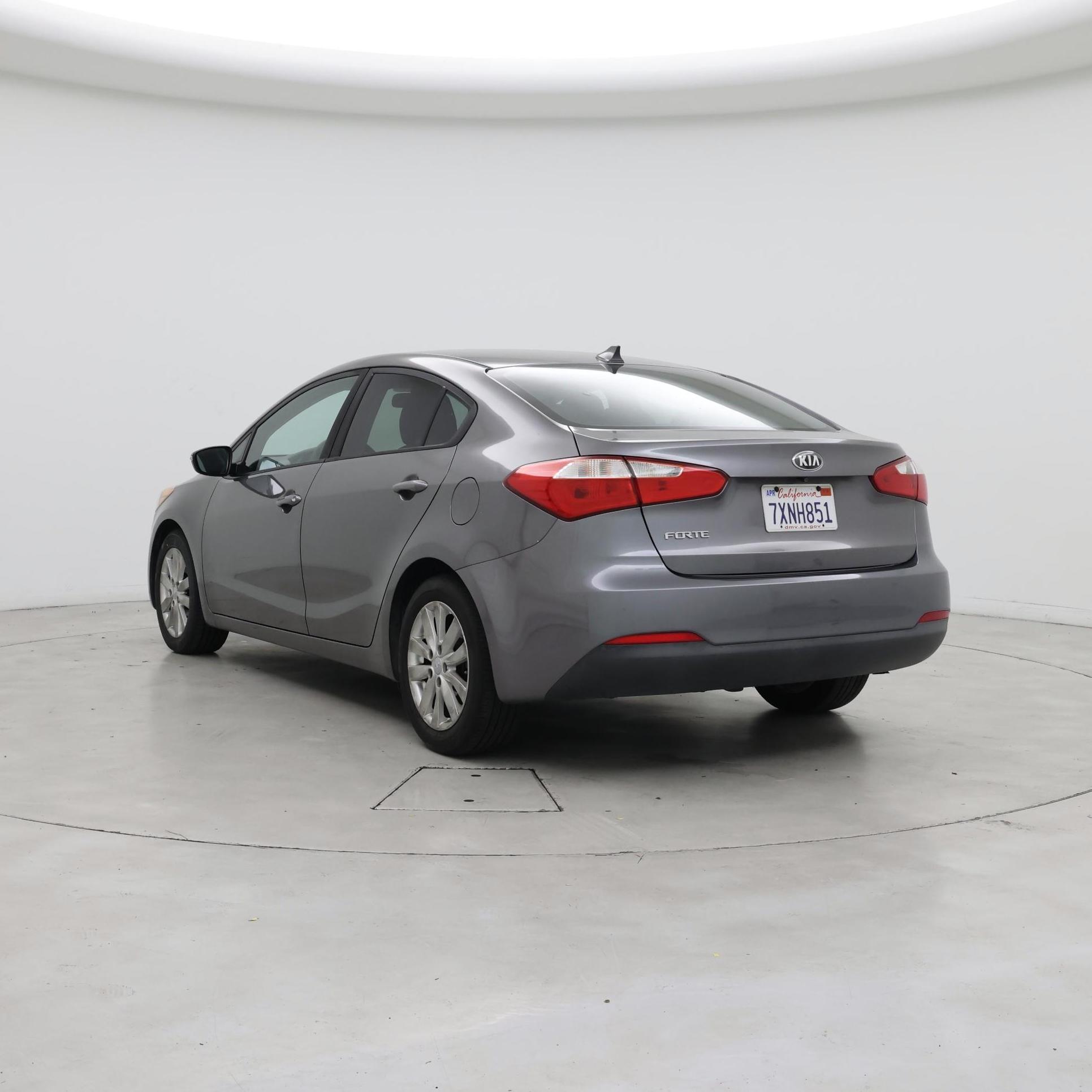 Thumbnail: 2016 Kia Forte - 2