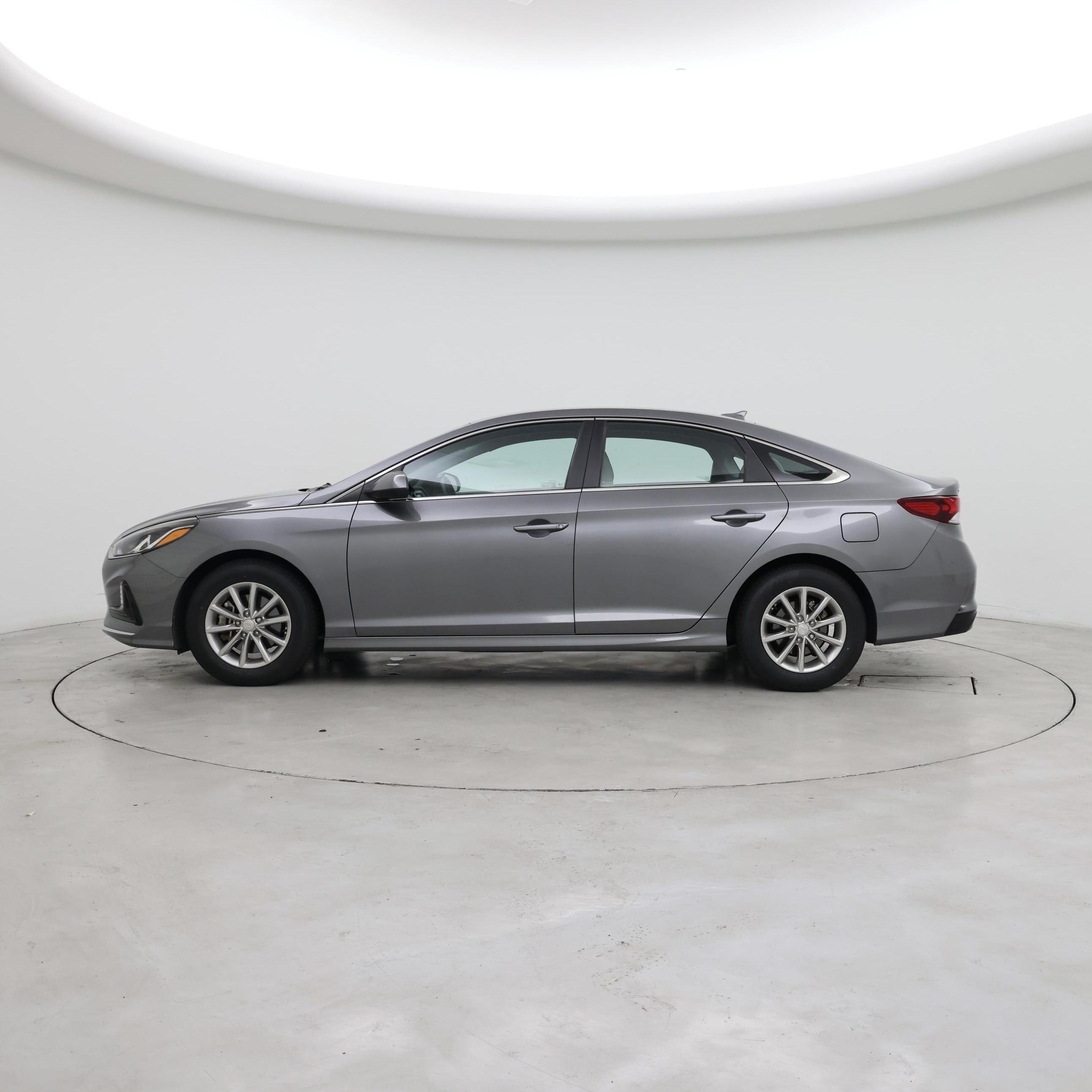 Thumbnail: 2018 Hyundai Sonata - 3